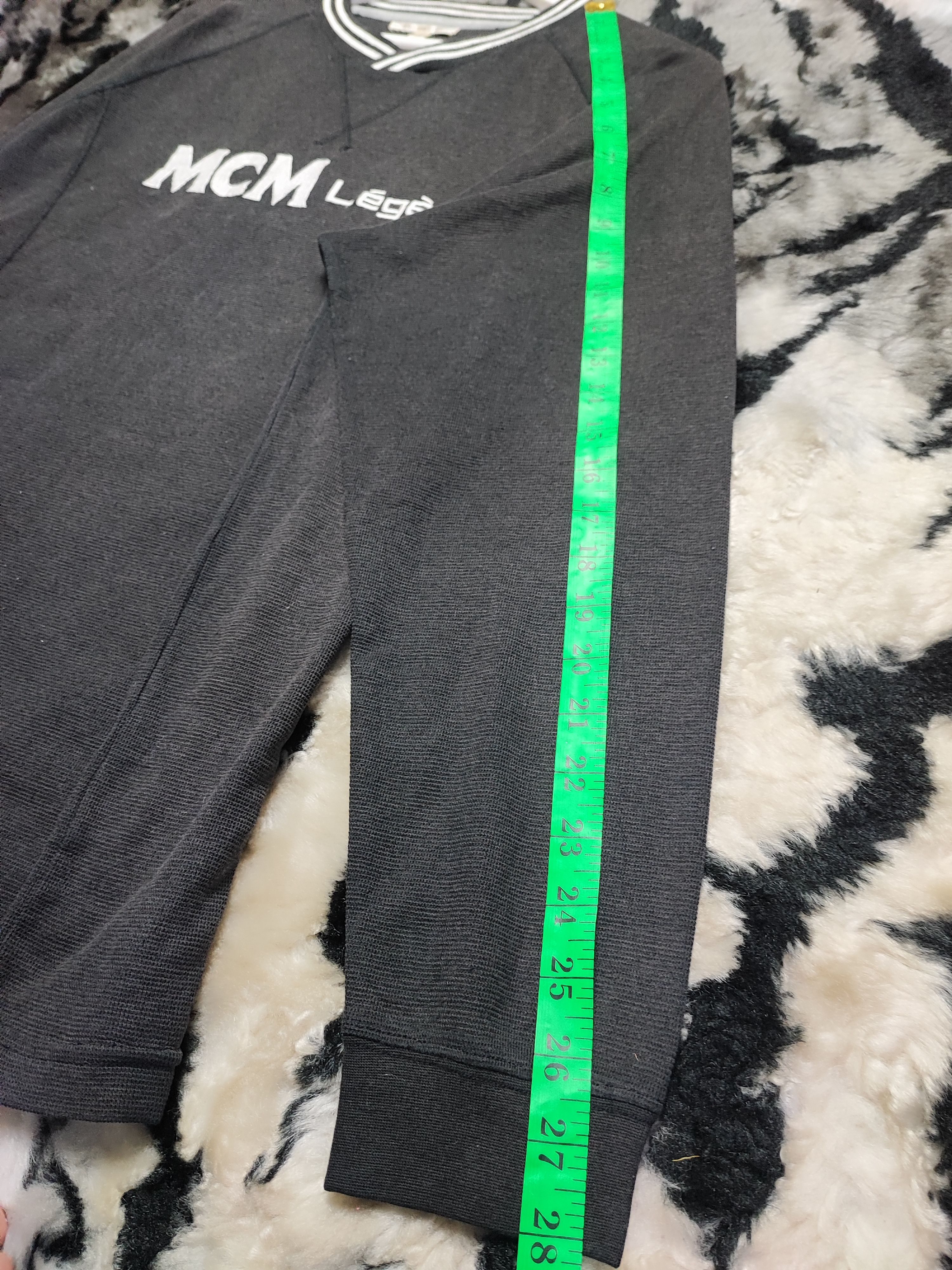 Japanese Brand × MCM × Vintage Vtg MCM Legere Big Logo Sweatshirt Size US L / EU 52-54 / 3 - 6 Thumbnail