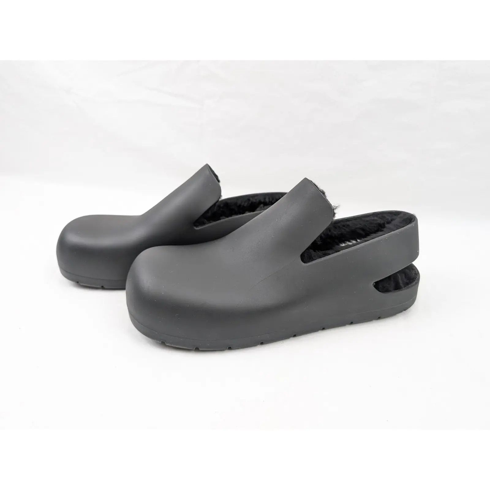 Bottega Veneta o1rshd1 Q:3/dup/ Rubber Sole shearling Puddle Sandal Black Size US 13 / EU 46 - 15 Thumbnail