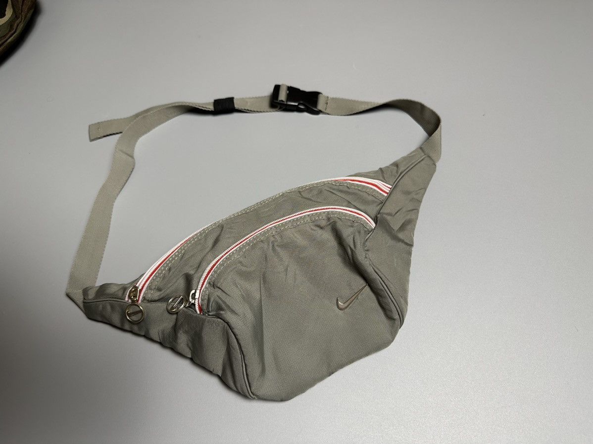 Vintage Nike Rare vintage metal swoosh logo belt bag unisex Size ONE SIZE - 2 Thumbnail