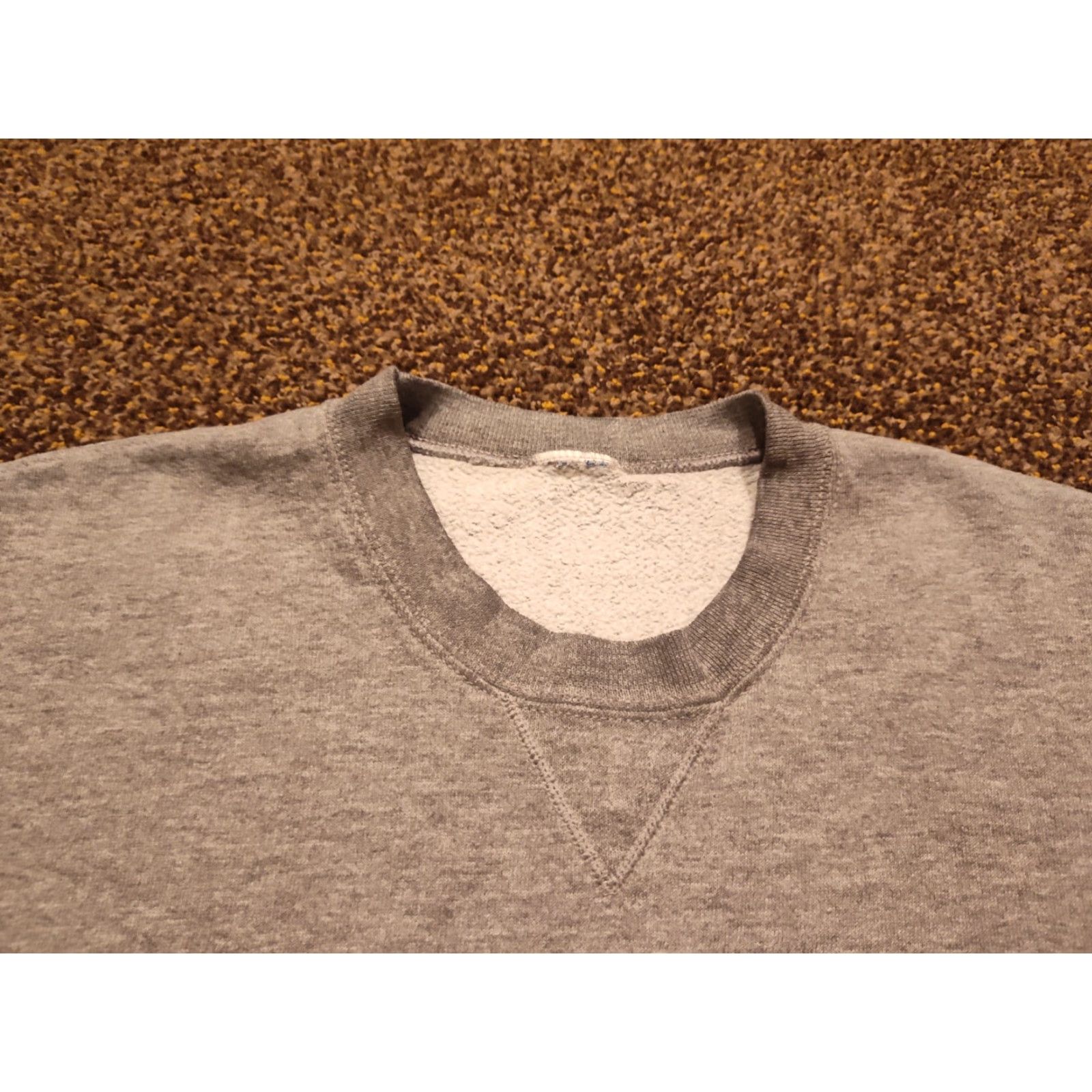 Vintage Vtg Russell Oklahoma State Cowboys OSU Crewneck Sweatshirt Gray Name Spellout Size US M / EU 48-50 / 2 - 7 Thumbnail