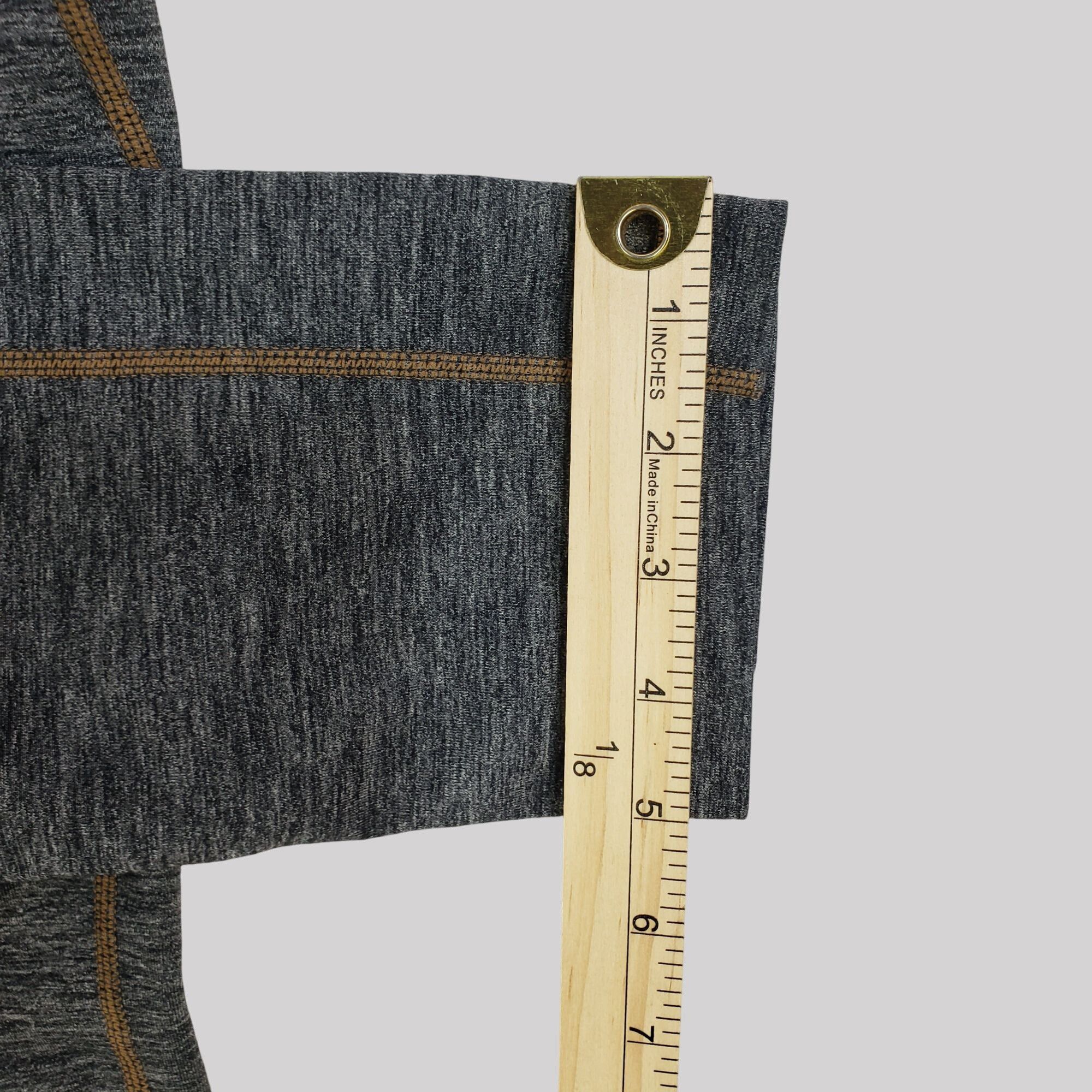 Athleta Athleta women's Grey Cropped Leggings Size S Size 26" / US 2 / IT 38 - 6 Thumbnail