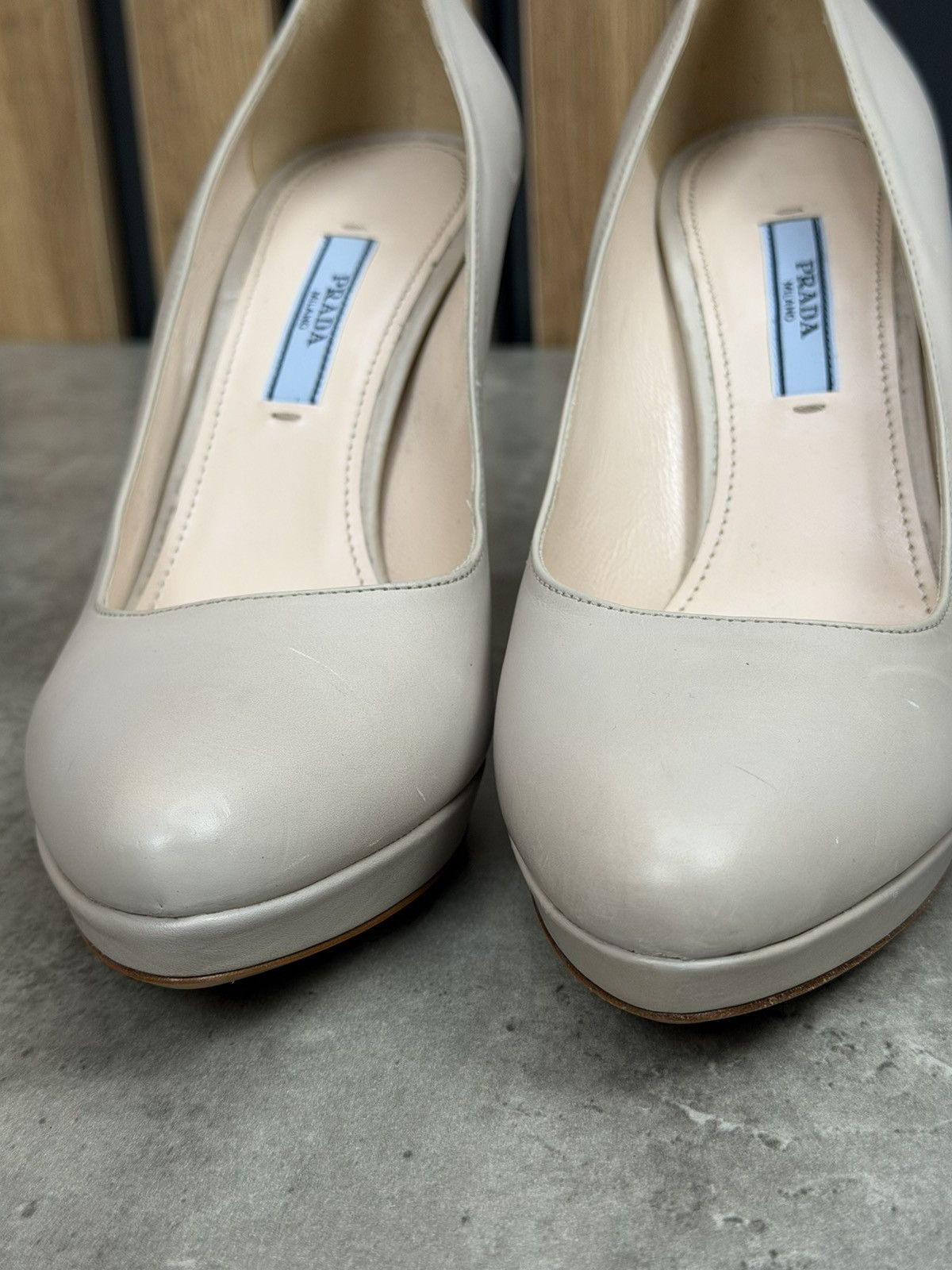 Prada Prada Beige Leather Platform Heels Pumps Size 37 1/2 Size US 7.5 / IT 37.5 - 5 Thumbnail