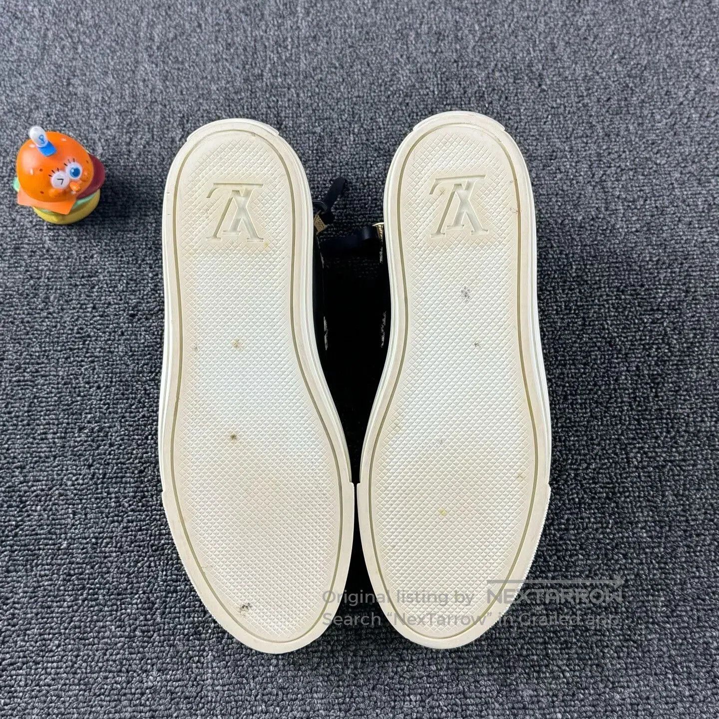 Louis Vuitton Louis Vuitton Black and White High. Size US 6 / IT 36 - 6 Thumbnail