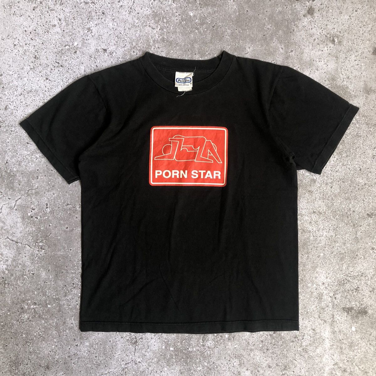 Hook-Ups × Powell Peralta × Vintage VTG PORNSTAR SKATEBOARD USA 69 GIRL TEE Size US M / EU 48-50 / 2 - 1 Thumbnail