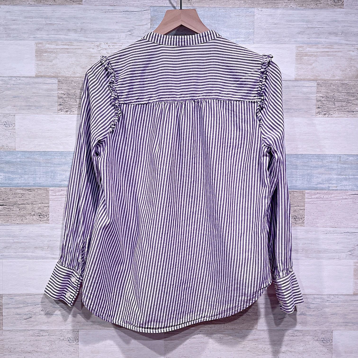 Old Navy OLD NAVY Striped Ruffle Shoulder Shirt Purple Womens Small Size S / US 4 / IT 40 - 4 Thumbnail