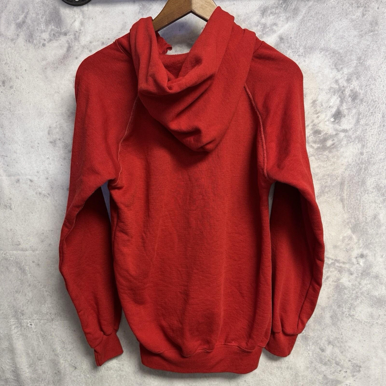 Vintage Vintage 70s 80s Sweat Hoodie Adult S/M Red Sweatshirt Size US M / EU 48-50 / 2 - 2 Thumbnail