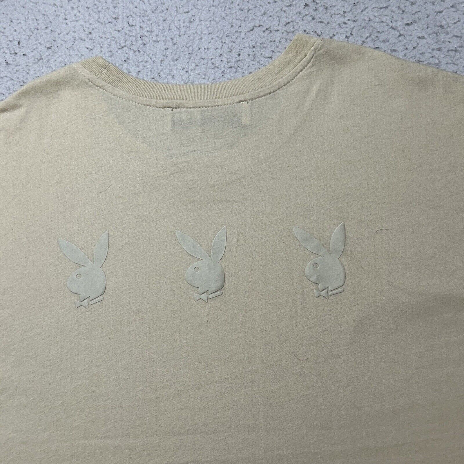 Pacsun Playboy Pacsun XL Ivory Cream Bunny Logo Graphic T Shirt Size US XL / EU 56 / 4 - 11 Thumbnail
