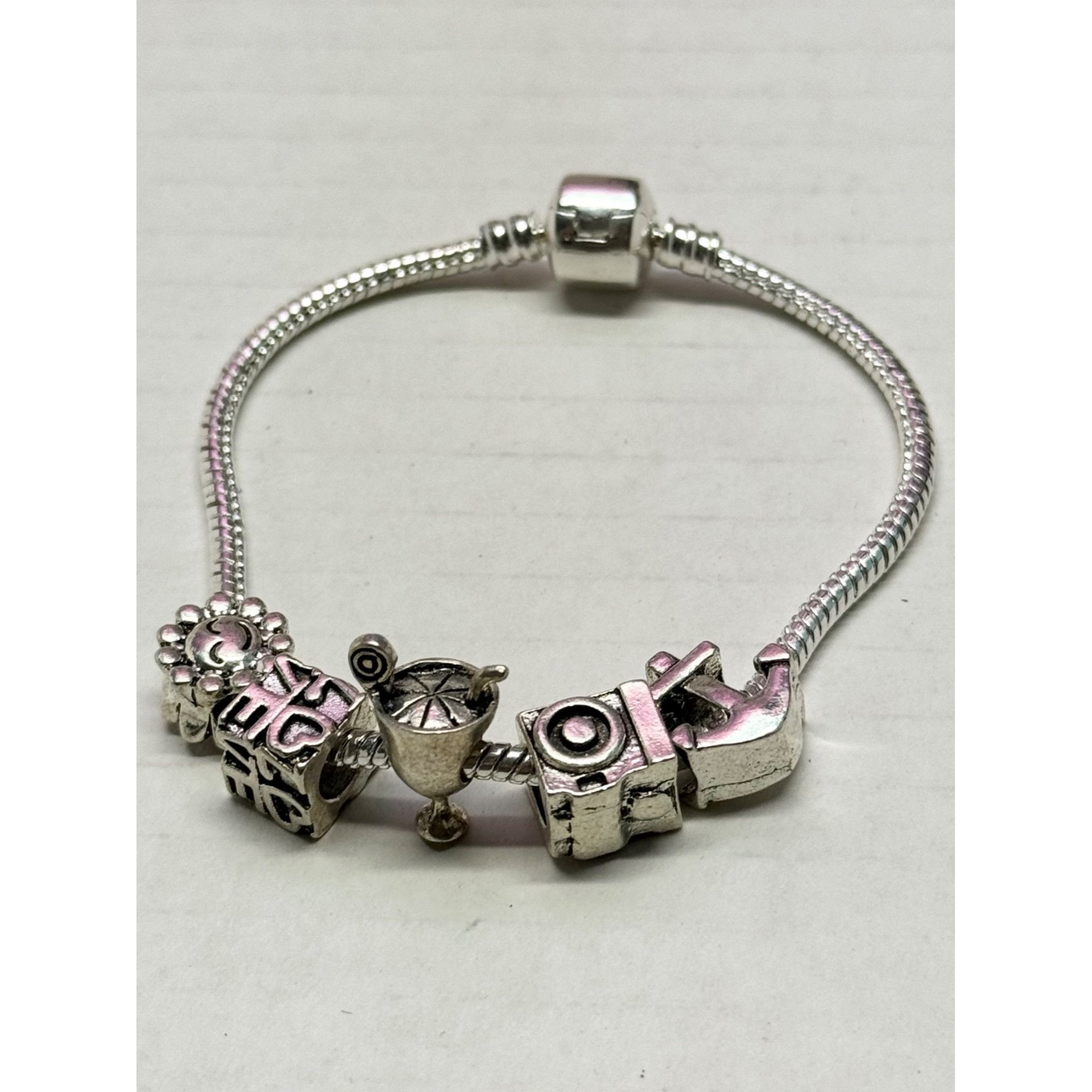 Vintage Vintage slide charm bracelet Size ONE SIZE - 2 Thumbnail
