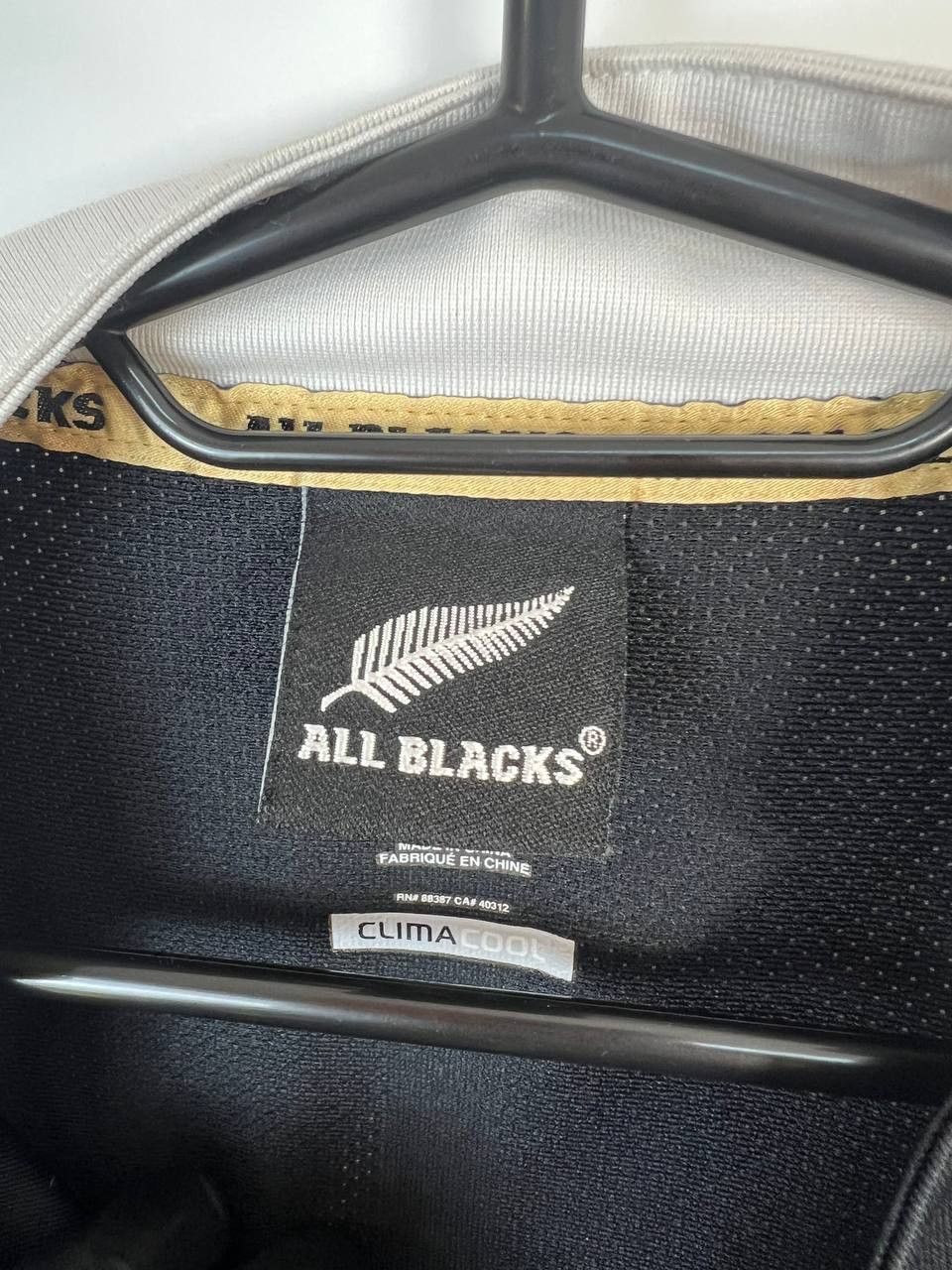 Adidas NEW ZEALAND ALL BLACKS 2011 HOME RUGBY SHIRT ADIDAS HA2385 Size US M / EU 48-50 / 2 - 2 Thumbnail