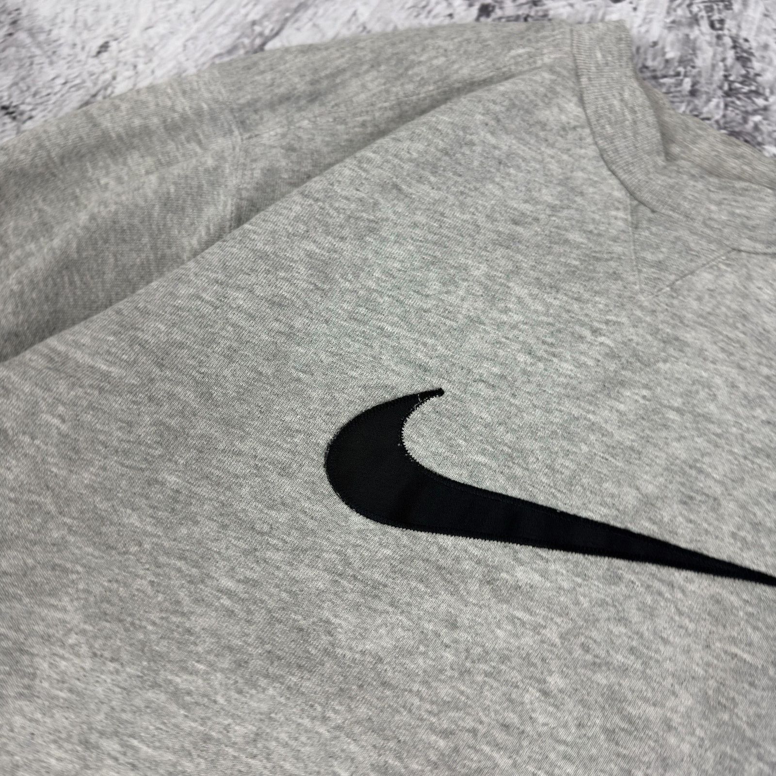 Nike Nike Men's Heather Gray Swoosh Fleece Pullover Sweatshirt S Size US S / EU 44-46 / 1 - 4 Thumbnail