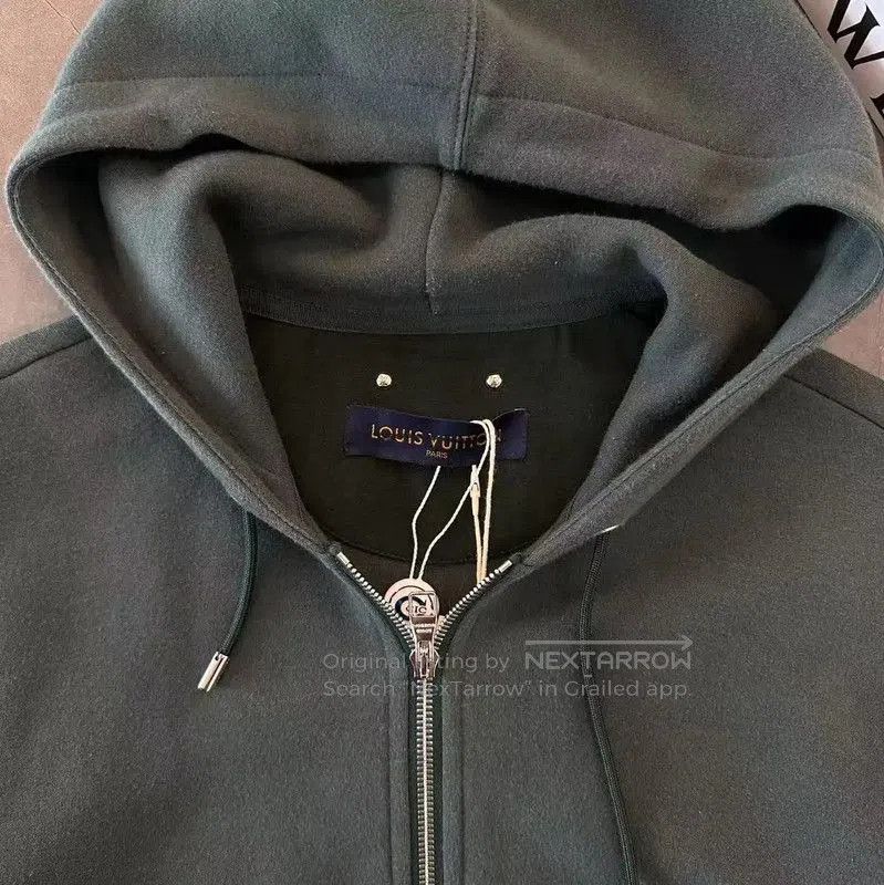 Louis Vuitton Louis Vuitton Men's Spring Autumn Hooded Sweatshirt . Size US S / EU 44-46 / 1 - 3 Thumbnail