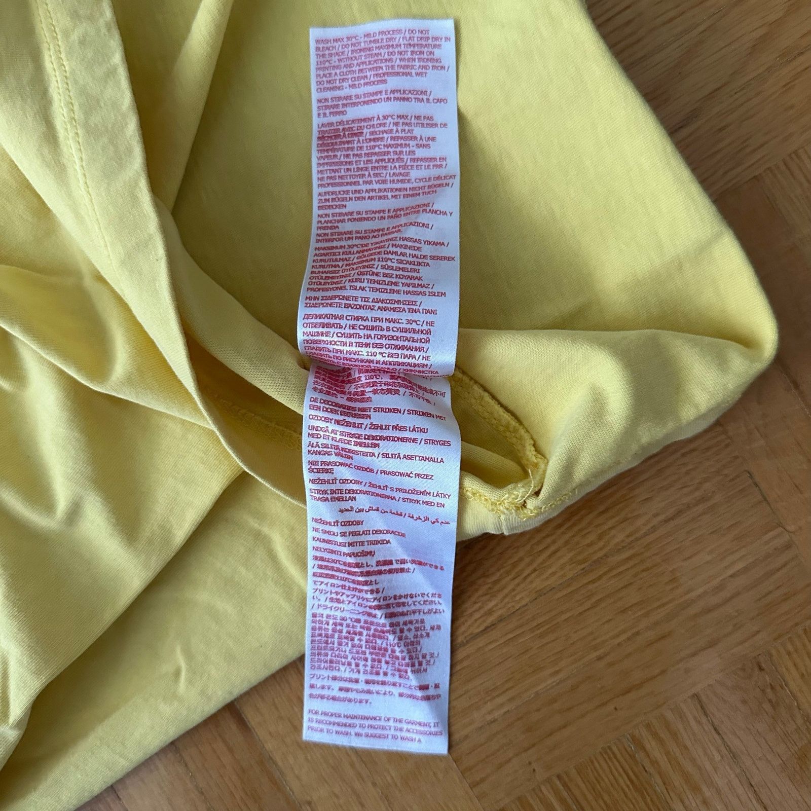 Marni Marni small logo yellow t shirt Size 44 / XL Size XL / US 12-14 / IT 48-50 - 5 Thumbnail