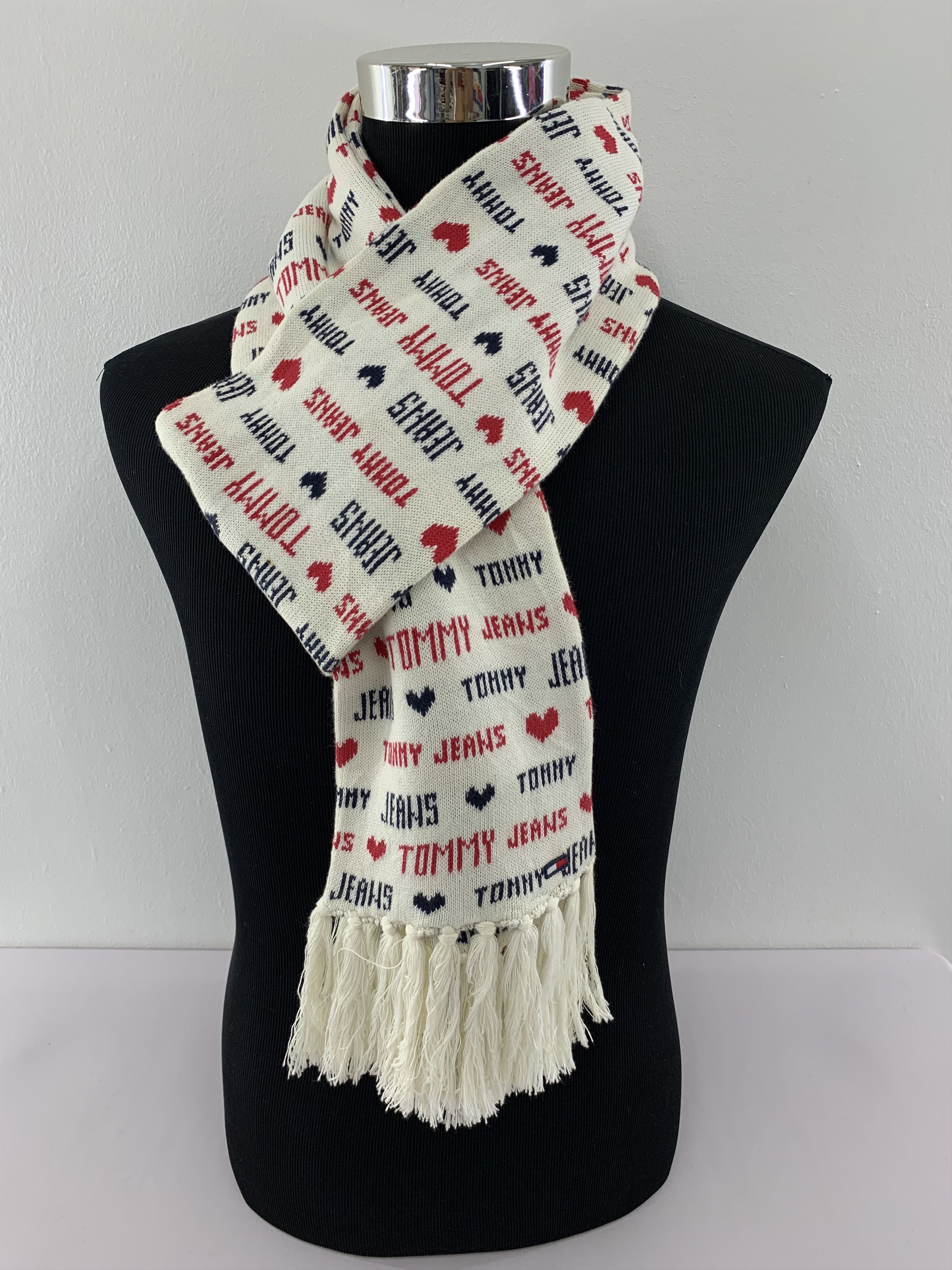 Tommy Hilfiger Tommy Jeans Scarf Wool Muffler Neck Wrap BL5158 Size ONE SIZE - 1 Thumbnail