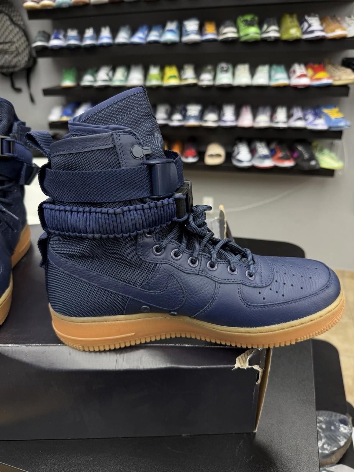 Nike Nike SF Air Force 1 High Men’s Size 10 Midnight Navy Blue Size US 10 / EU 43 - 7 Thumbnail