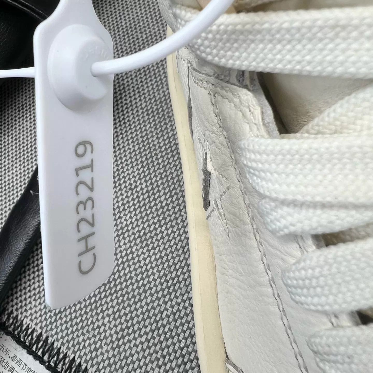 Converse Converse ro Ivory White 40.5 Like New with box Size US 7.5 / EU 40-41 - 9 Thumbnail