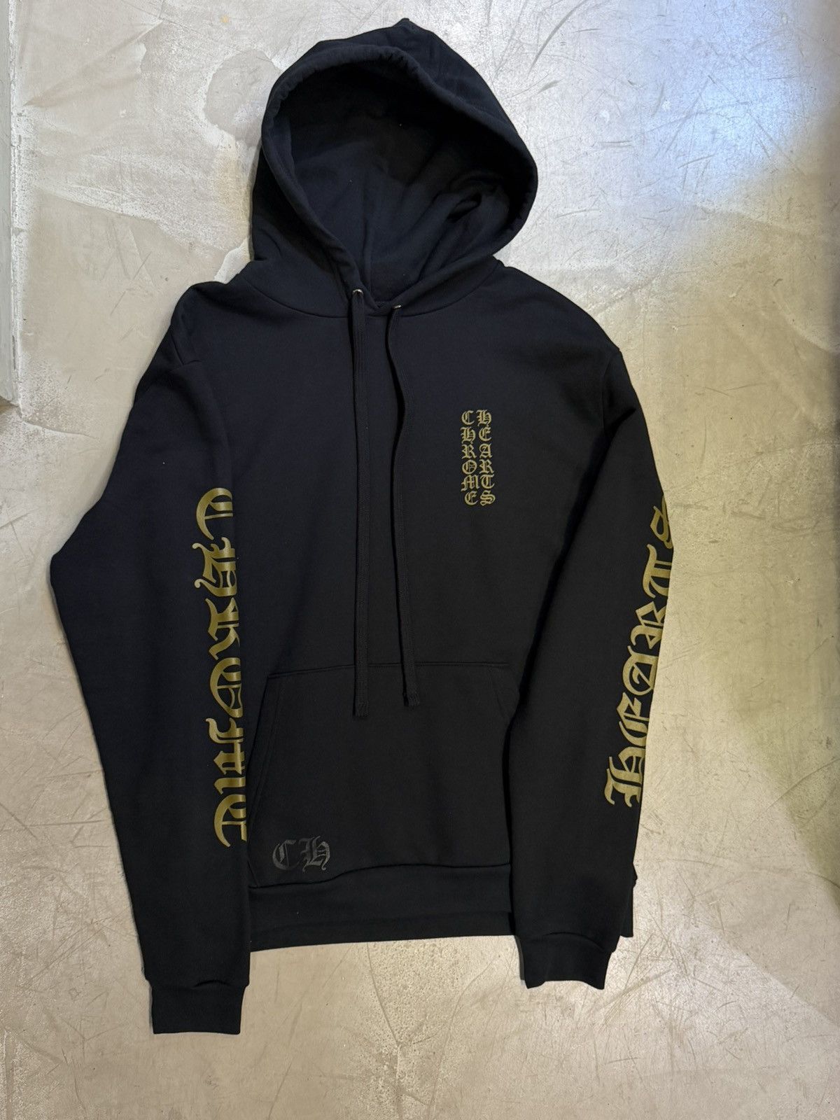 Chrome Hearts Chrome Hearts Vertical Logo Hoodie Black/Army Green Size US S / EU 44-46 / 1 - 1 Thumbnail