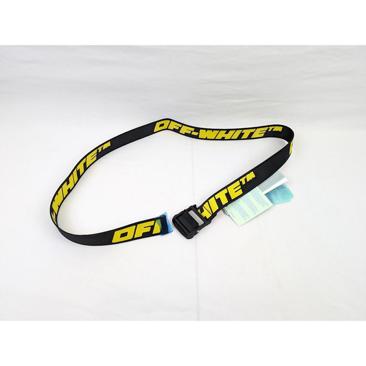 Off-White o1rshd1 Q:3 / Size:OS / Tape Industrial Belt in Black Yellow Size ONE SIZE - 1 Thumbnail