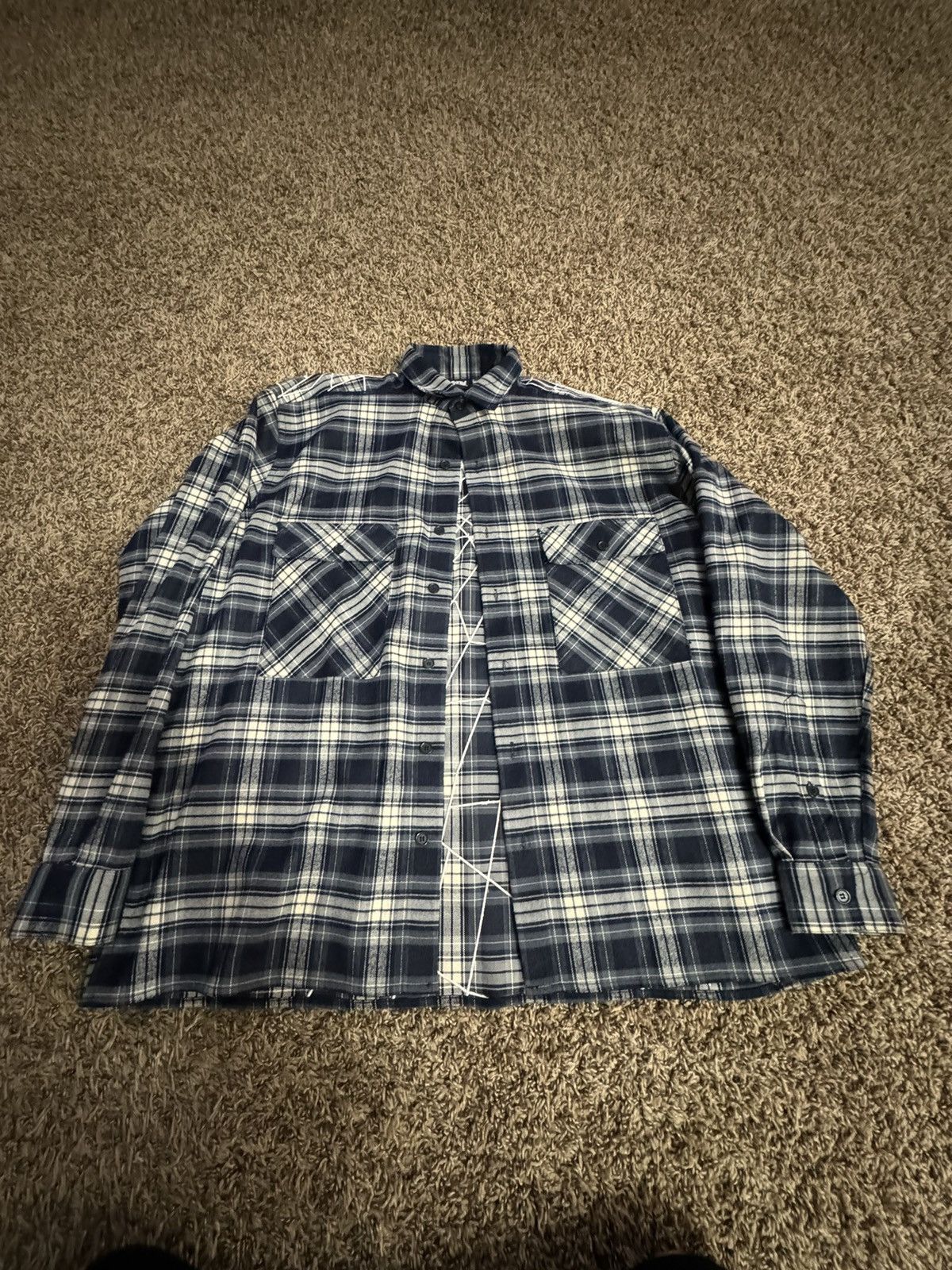 Revenge Revenge flannel spider design Size US M / EU 48-50 / 2 - 1 Thumbnail