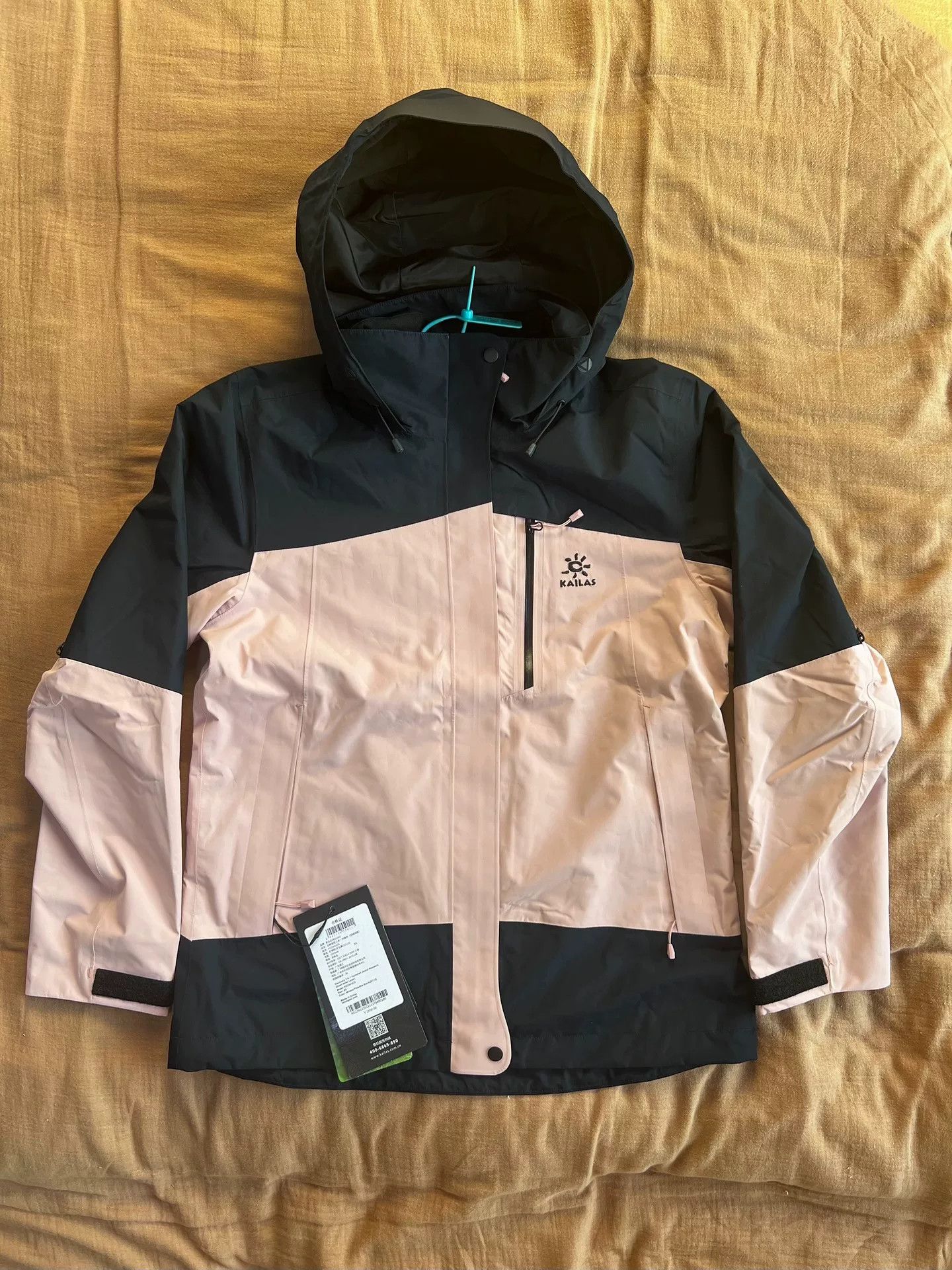 KAILAS Women's 3-in-1 (Note: The user might expect English but 
