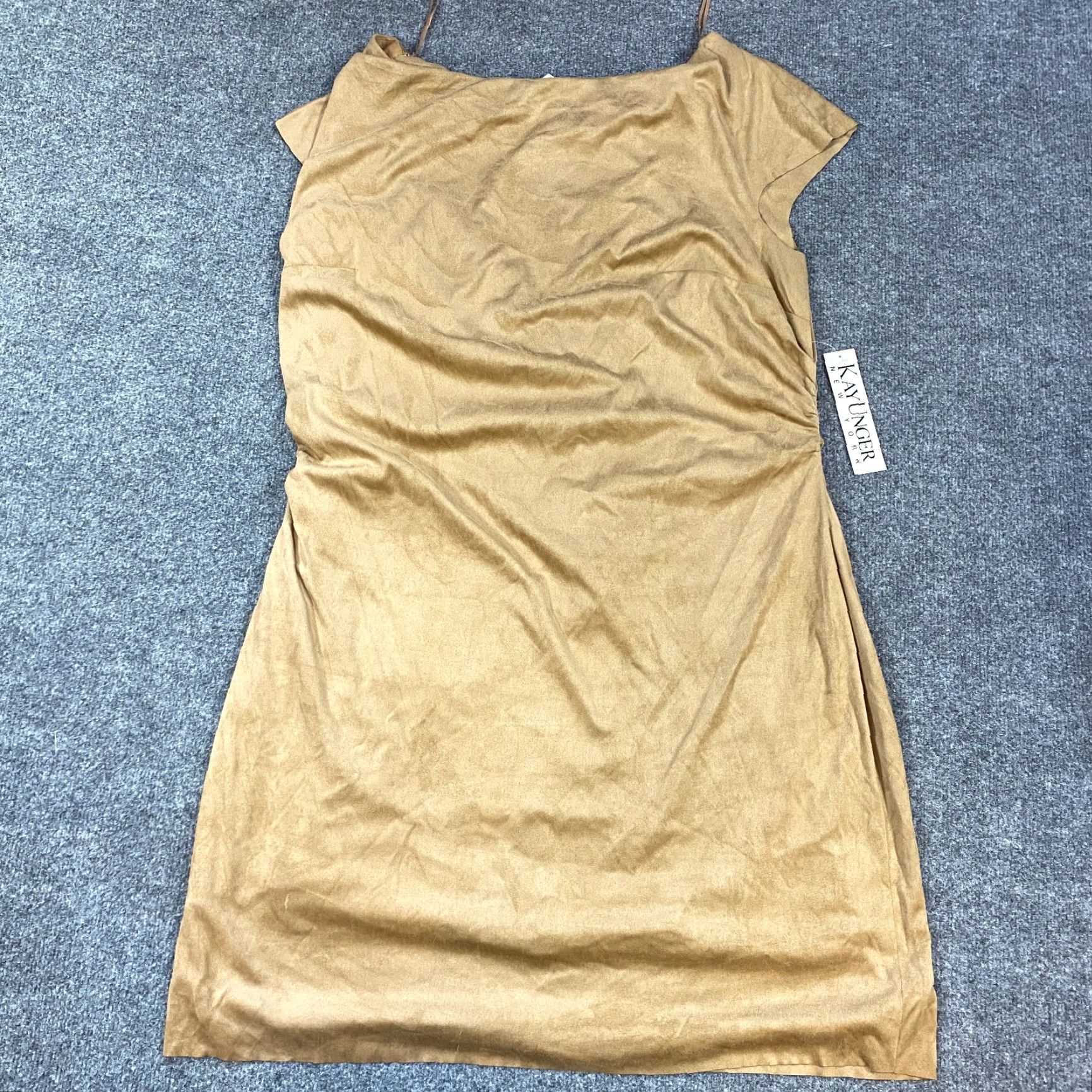 Vintage Kay Unger Dress 20W Beige Solid Sheath NEW Adult Plus Knee Length Sleeveless Boat Neck Women Dress Size 3XL / US 20-22 - 2 Thumbnail