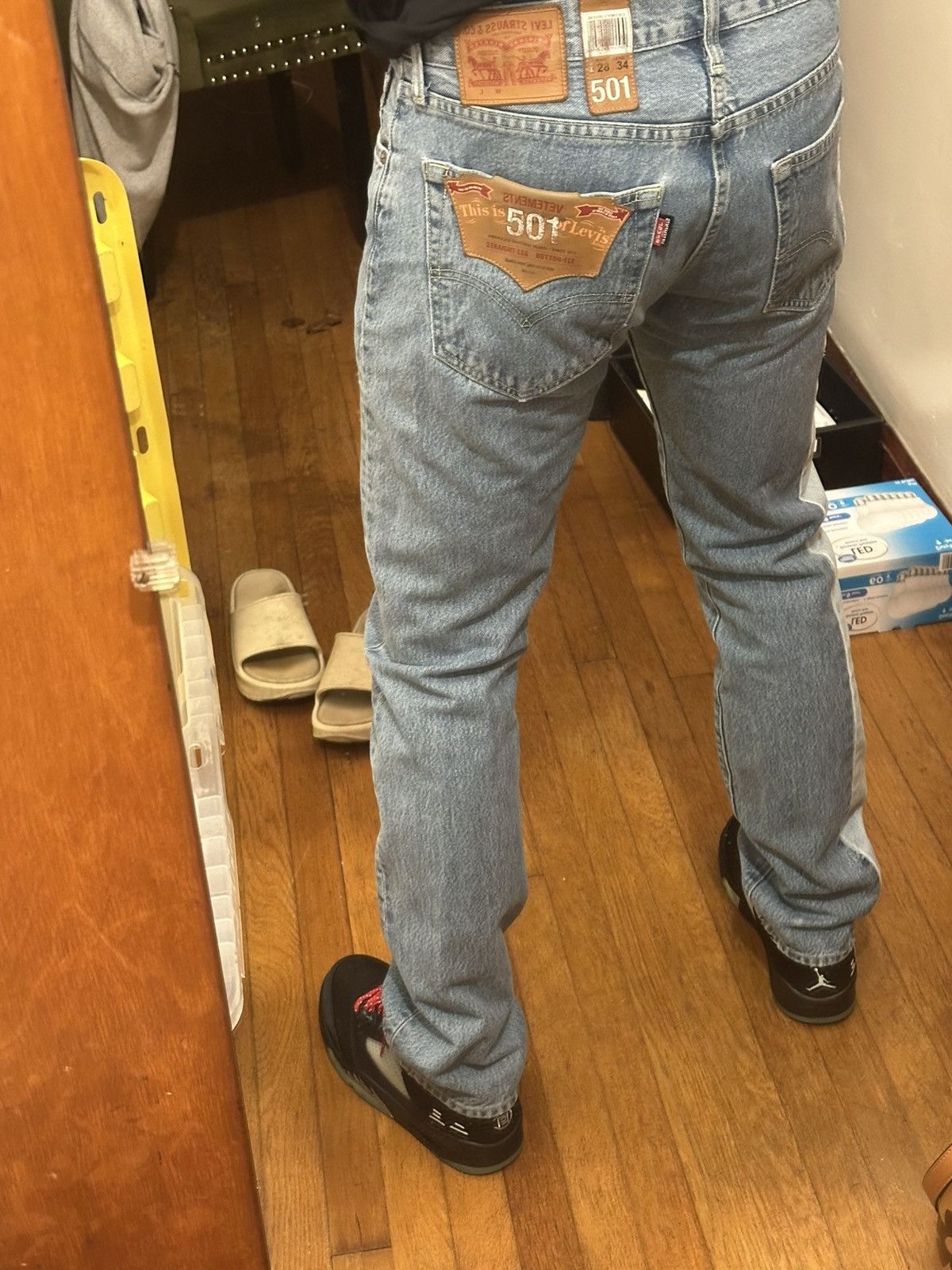 Levi's × Vetements Levi X Vetements 1/1 501 jeans Size US 28 / EU 44 - 8 Thumbnail
