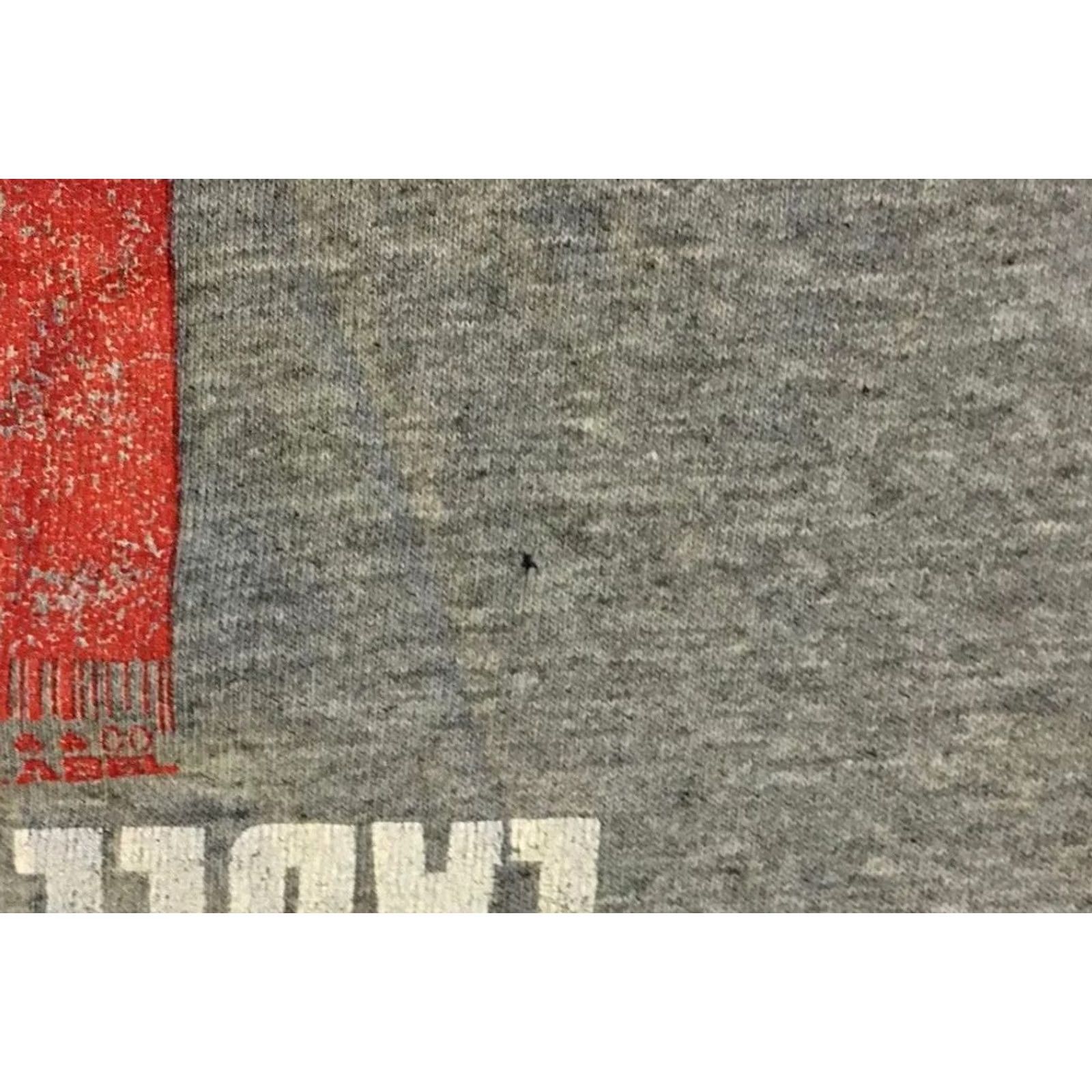 Vintage VINTAGE Independent Trucks Faded Distressed Cross Shirt M Gray 80s 90s Grunge Skateboard Skater USA Mens Size US M / EU 48-50 / 2 - 7 Thumbnail