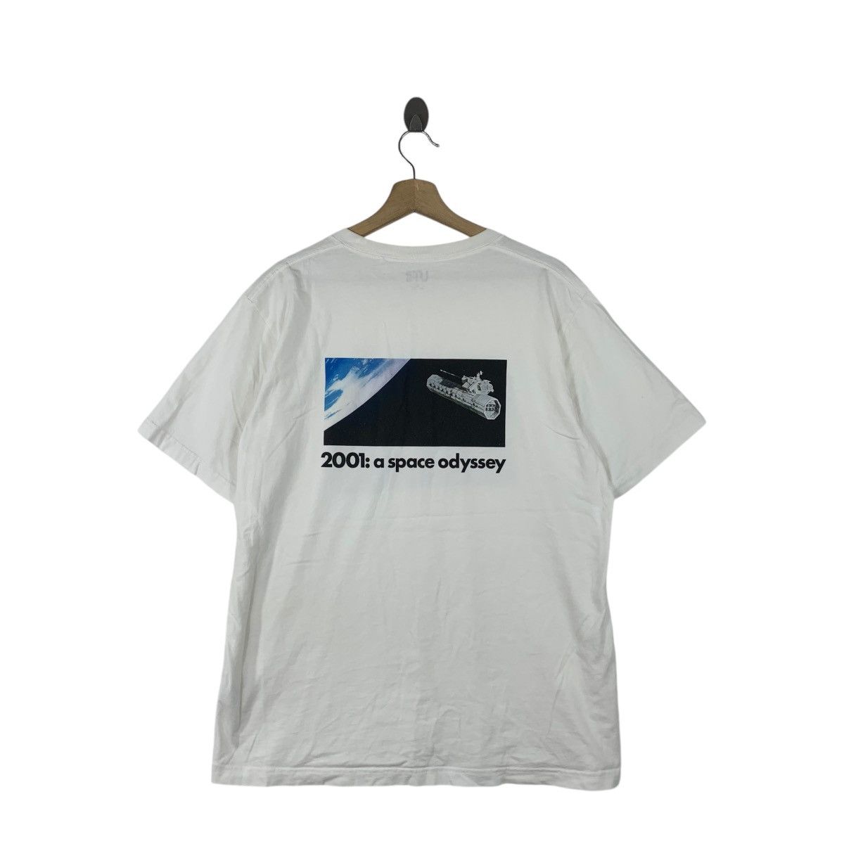 Uniqlo 2001 SPACE ODYSSEY x UNIQLO Stanley Kubrick Tee Shirt Film Size US XL / EU 56 / 4 - 6 Thumbnail
