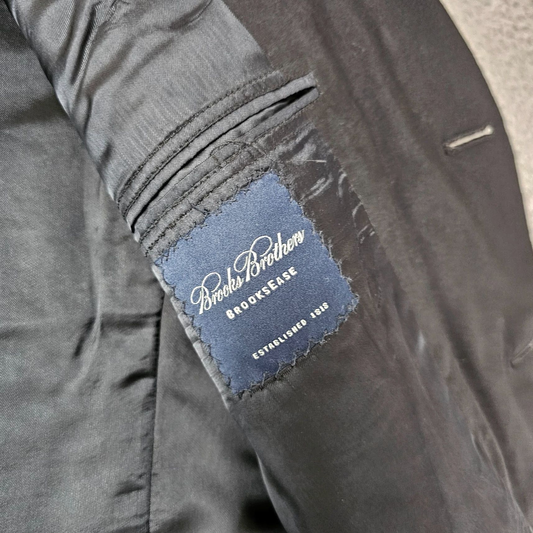 Brooks Brothers Brooks Brothers Suit Jacket Black 42R Wool Blazer Mens Classic Single-Breasted 3-Button Notch Lapel Size 42R - 6 Thumbnail