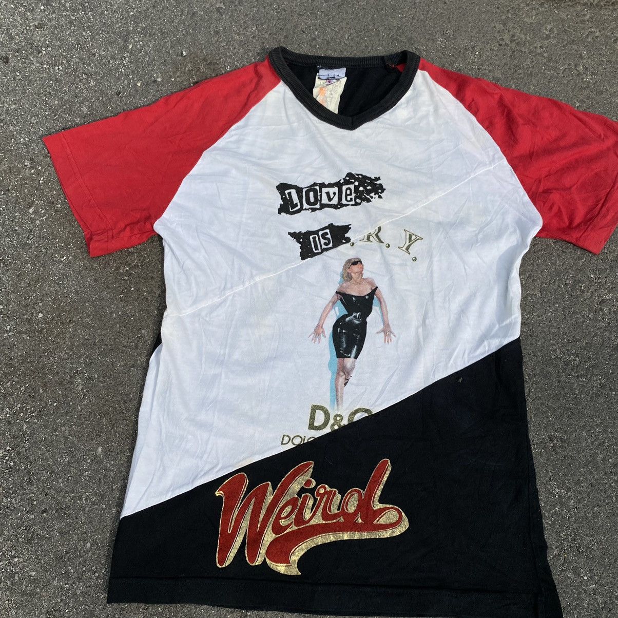 Dolce & Gabbana × Vintage Vintage Dolce & Gabbana Patch Tee Rare Shirt Size US M / EU 48-50 / 2 - 1 Thumbnail