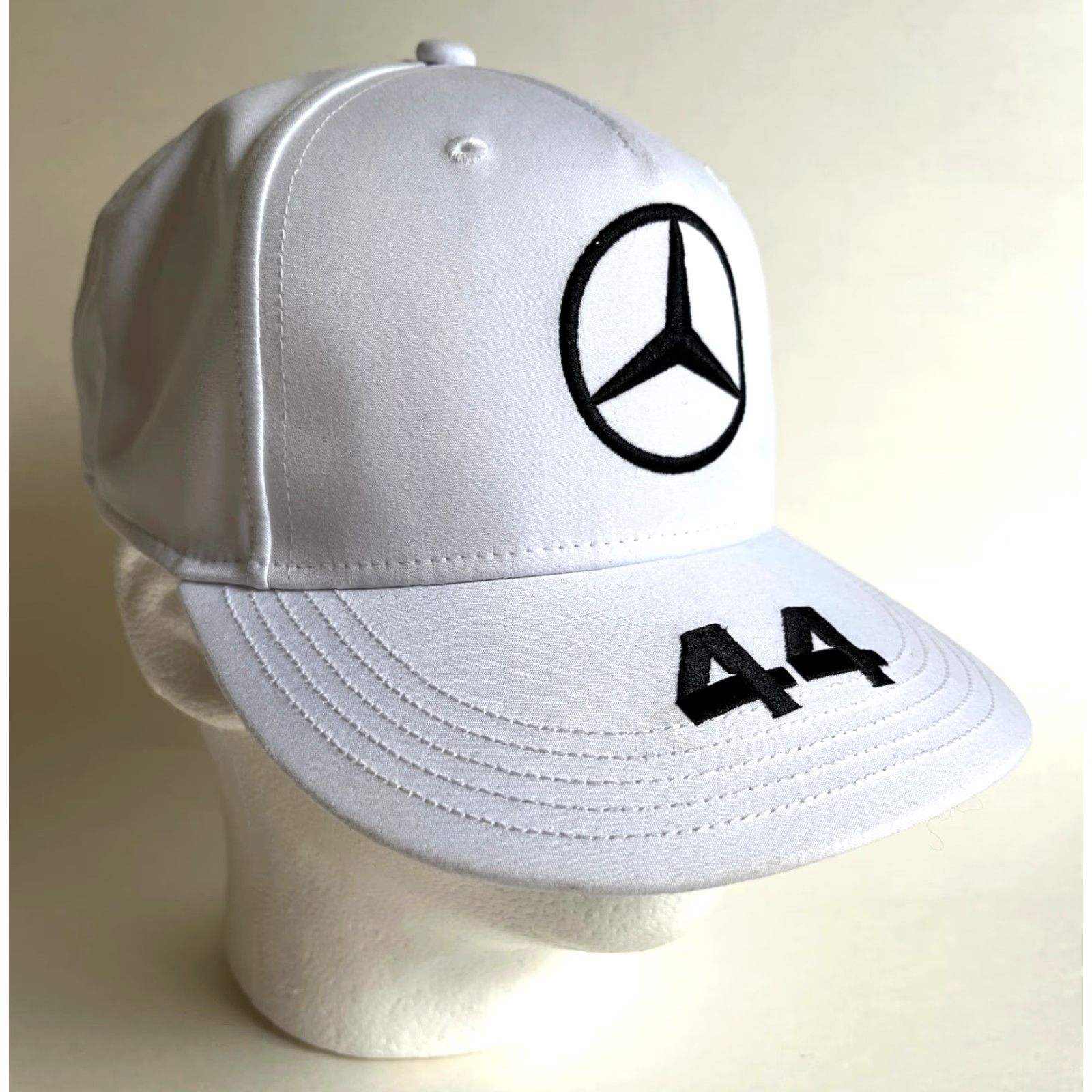 Hamilton VINTAGE Mercedes-AMG Petronas Lewis Hamilton 44 Formula 1 Hat White One Size Strapback Baseball Cap Unisex Adults Adjustable Mens Size ONE SIZE - 2 Thumbnail