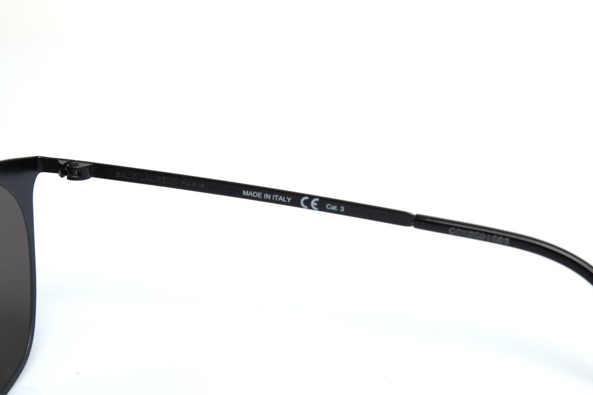 Saint Laurent Paris Saint Laurent, SL28 slim metal sunglasses in black Size ONE SIZE - 8 Thumbnail