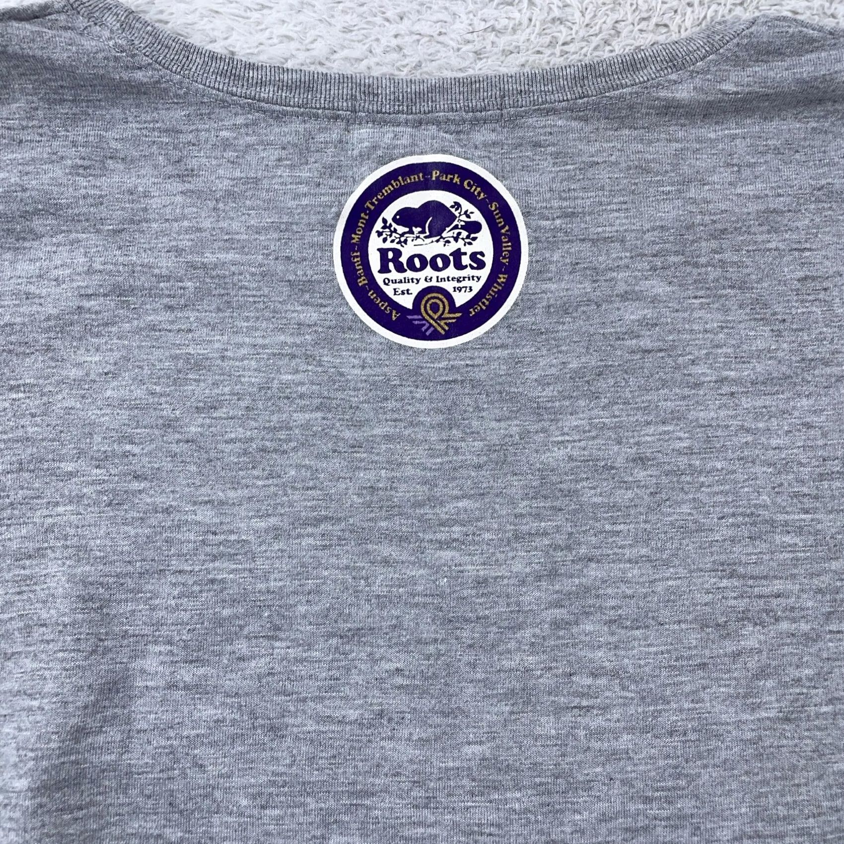 Roots Roots Shirt Womens Gray Banff Graphic Short Sleeve Travel Patriotic Moisture Wicking Lightweight Easy Care Classic/Fitted Sleeve Size S / US 4 / IT 40 - 4 Thumbnail