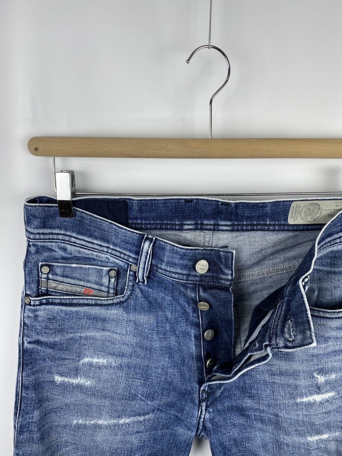 Diesel Diesel Tapphar Jeans Men Distressed Slim size 30 x 32 Size US 30 / EU 46 - 8 Thumbnail