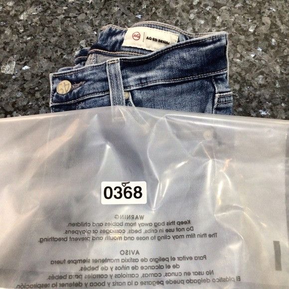 AG Adriano Goldschmied AG Adriano Goldschmied The Legging Super Skinny Jeans - Size Size 42" / US 20 - 9 Thumbnail