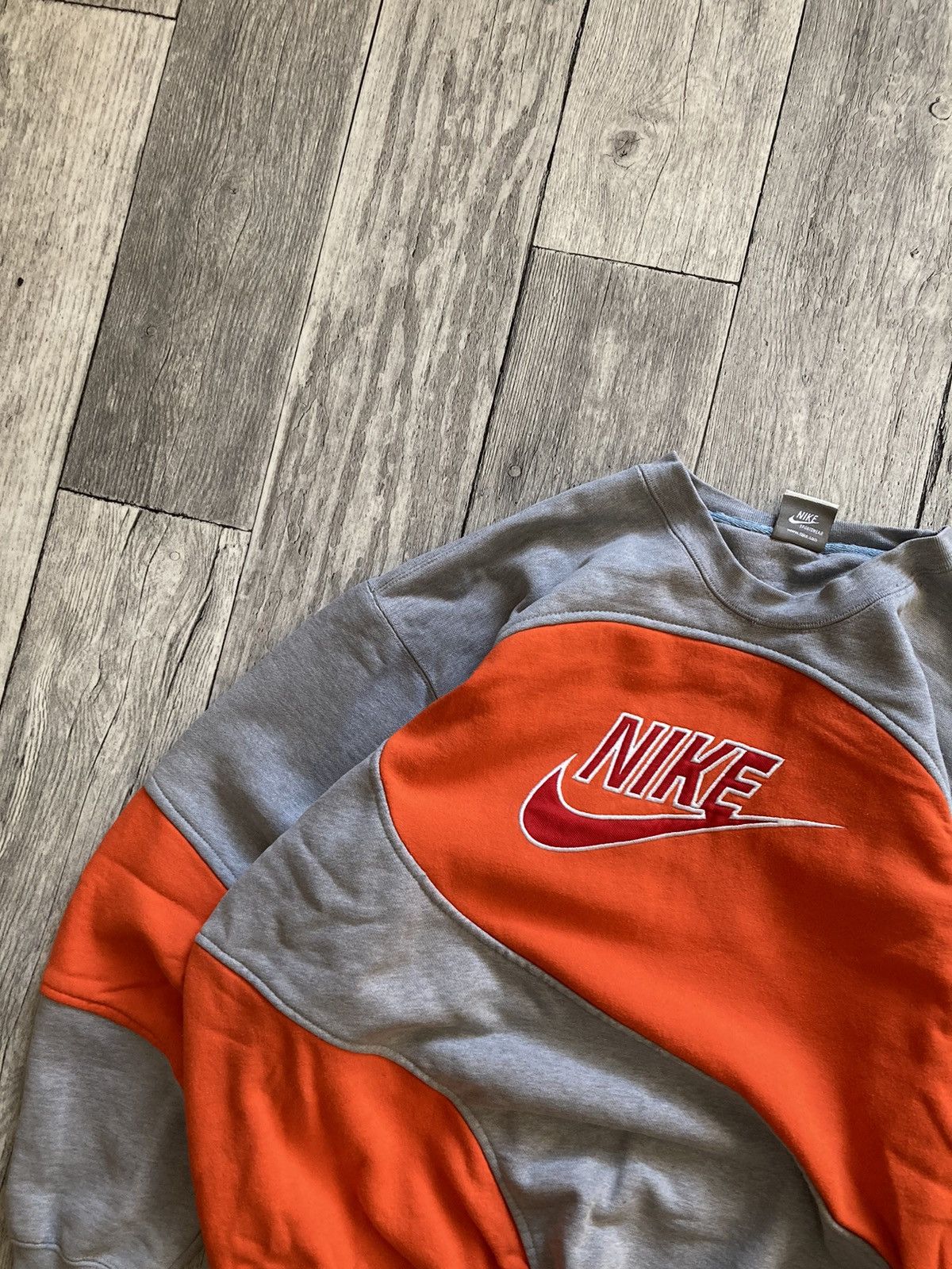 Nike × Vintage Custom crewneck sweatshirt nike spellout M 90’s 00’s y2k Size US M / EU 48-50 / 2 - 4 Thumbnail
