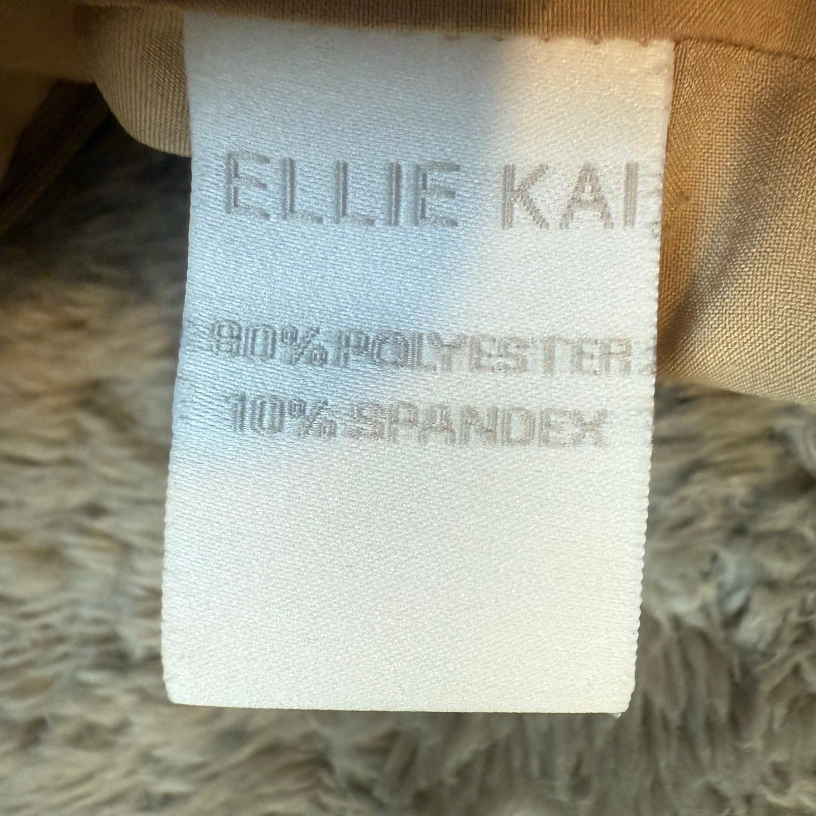 Other Ellie Kai Straight Pencil Skirt Tan Beige Faux Suede 12 Size 34" / US 12 / IT 48 - 7 Thumbnail