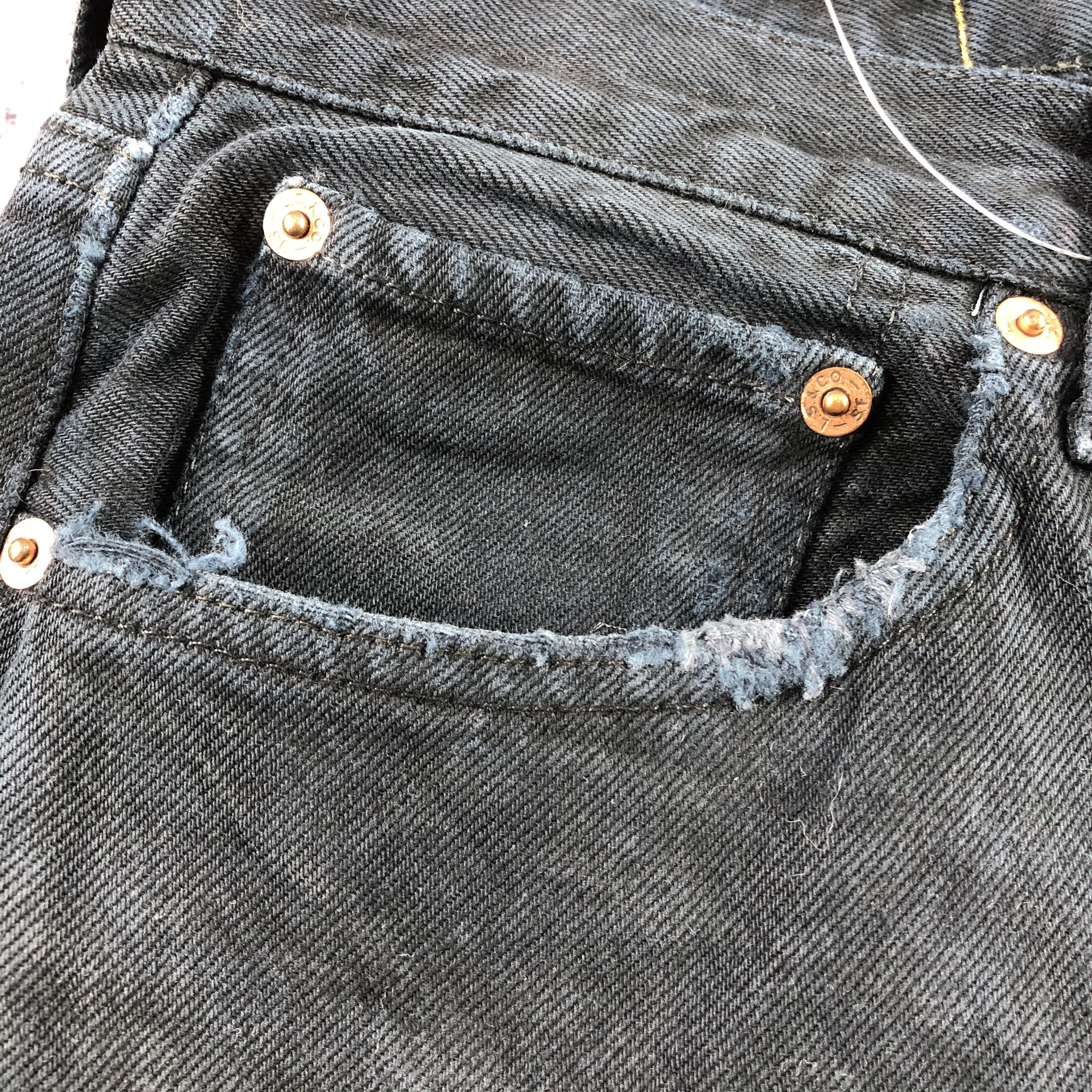 Levi's 90s Vintage Faded Black Levis 501 Jeans-JM2936 Size US 35 - 12 Thumbnail