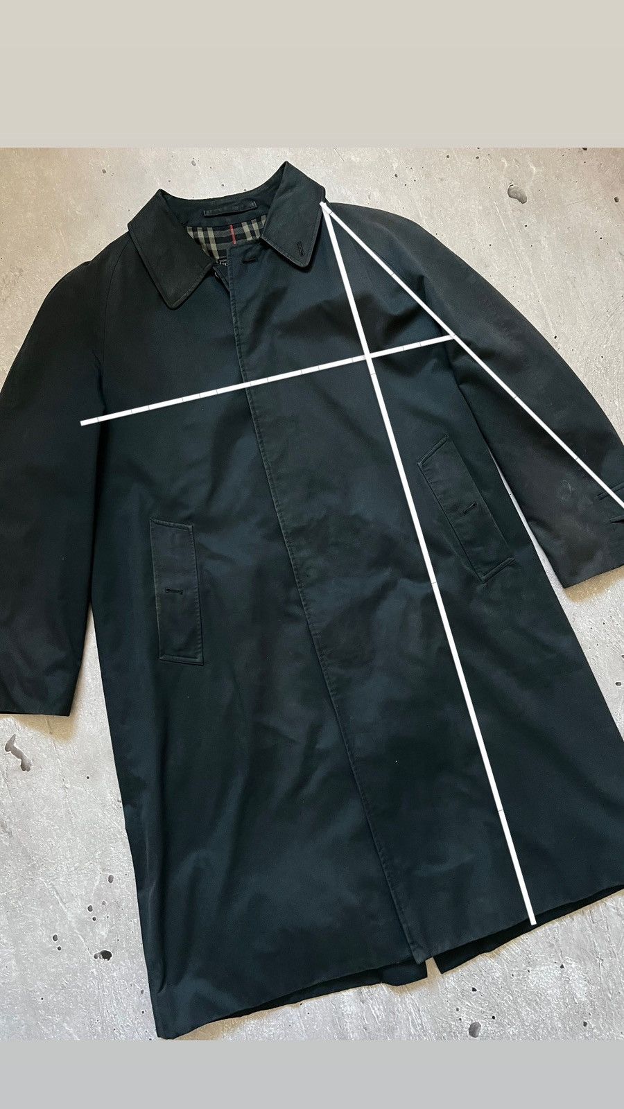 Burberry Very Rare Mans Trench Coat Barberry Size XL Hype Vintage Size US XL / EU 56 / 4 - 18 Thumbnail
