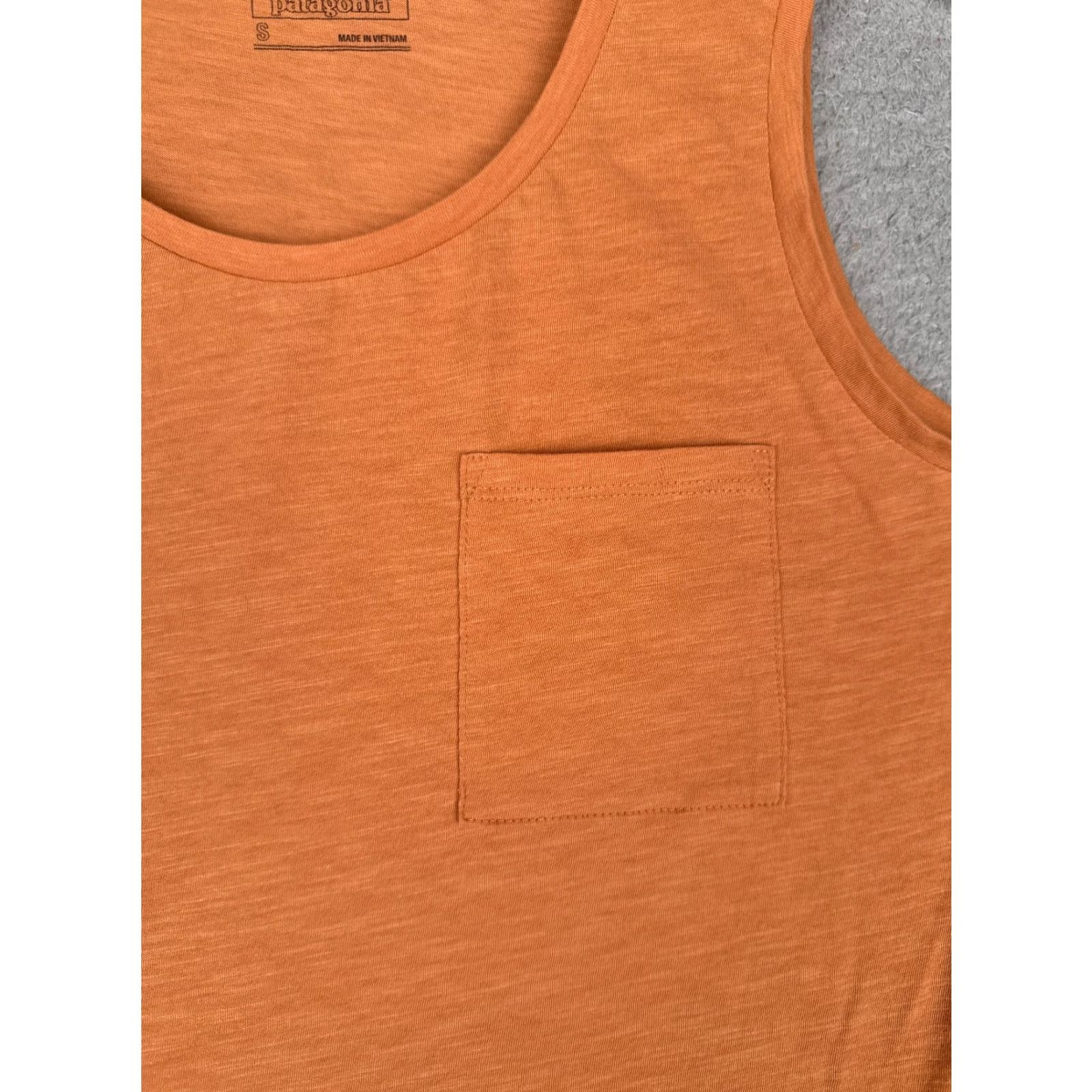 Patagonia Patagonia Shirt Women Small Orange Tank Sleeveless Cotton Blend Pocket READ Size S / US 4 / IT 40 - 6 Thumbnail
