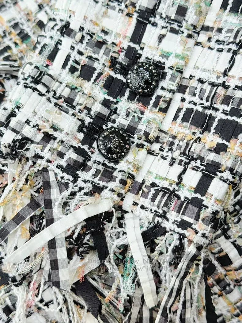 Chanel Chanel 22C black and white plaid tassel long-sleeved jacke Size XS / US 0-2 / IT 36-38 - 3 Thumbnail