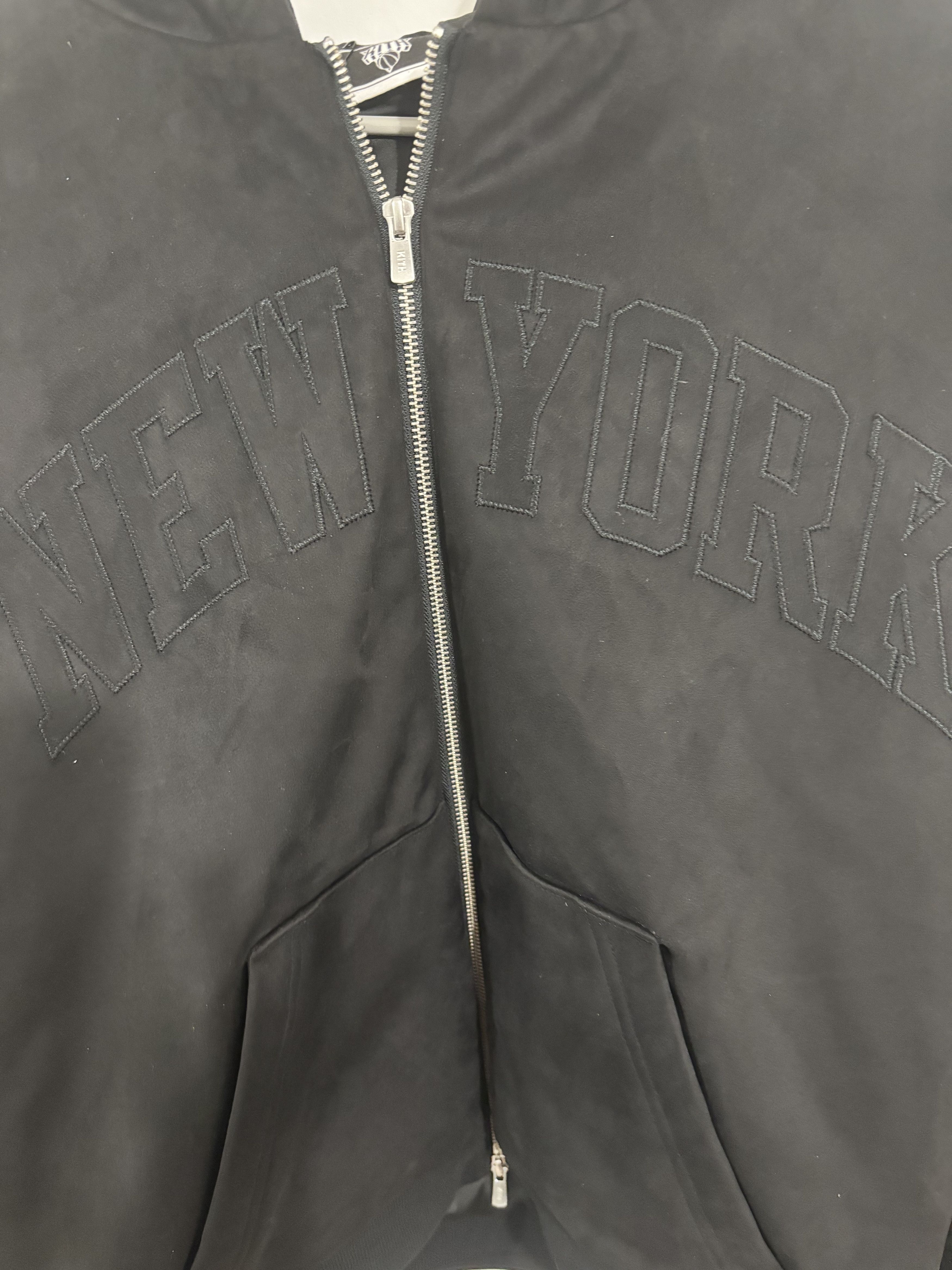 Kith × NBA Kith x Knicks Tonal Microsuede Jacket – Black – New w/ Tags Size US L / EU 52-54 / 3 - 10 Thumbnail