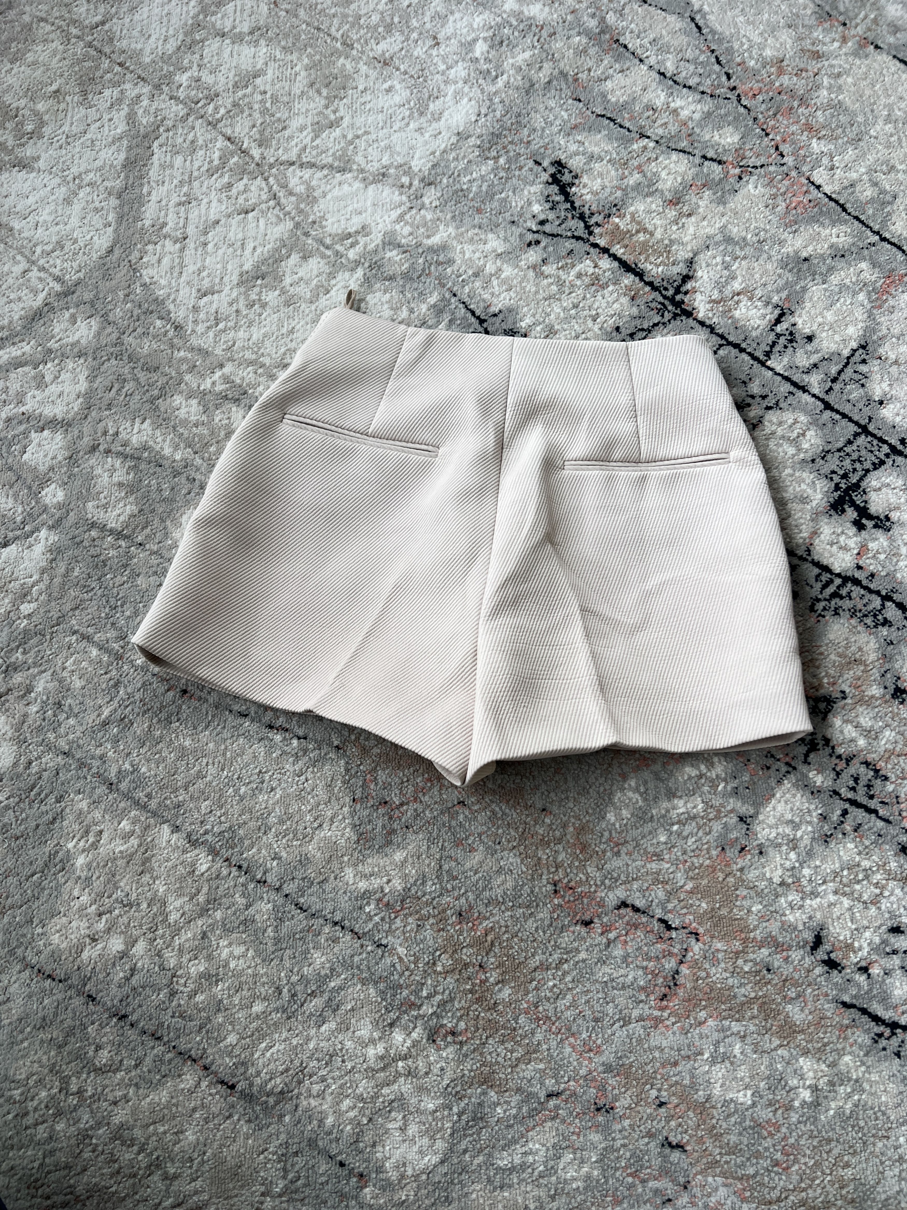 Miu Miu Miu Miu Shorts Size 26" / US 2 / IT 38 - 11 Thumbnail
