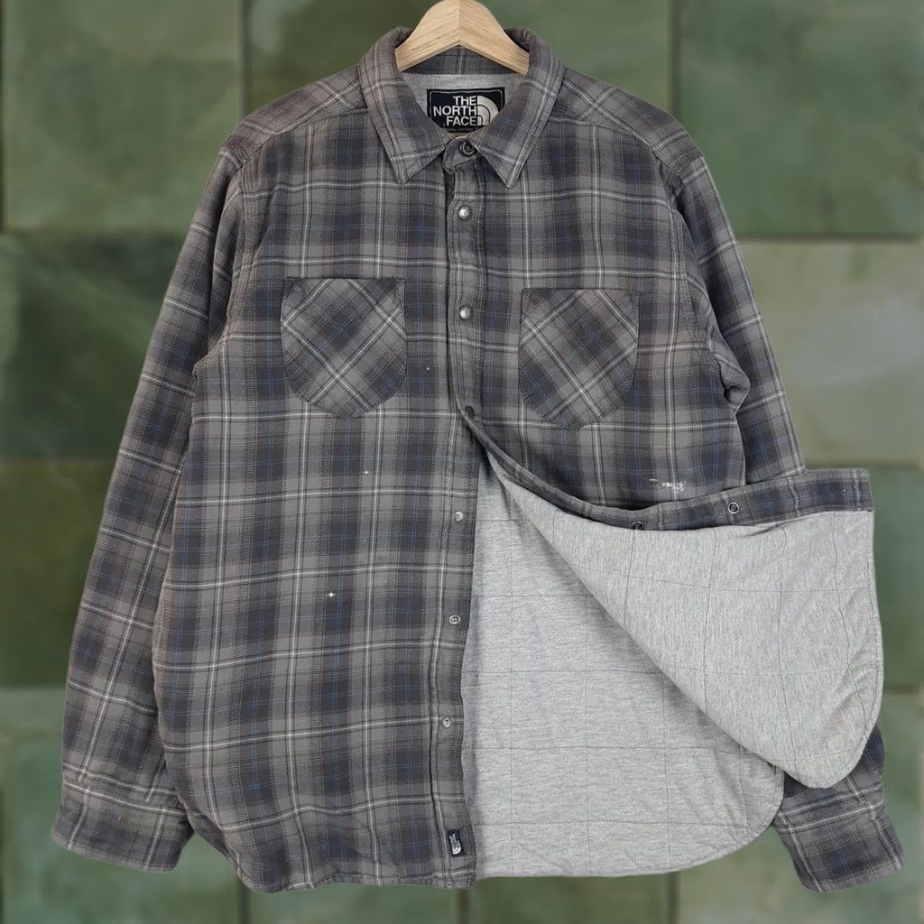The North Face The North Face Shirt Jacket Mens M Gray Plaid Quilted Snap Lined Cotton Flannel Centered Hem Pockets Logo Vintage No Size US M / EU 48-50 / 2 - 1 Thumbnail