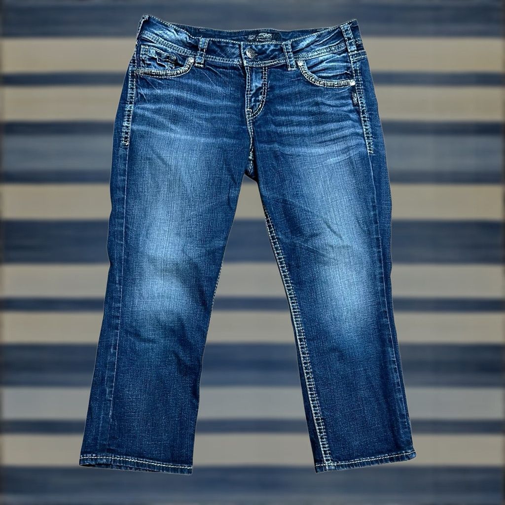Silver Jeans Co. Silver Jeans Suki Mid Capri Jeans Women 31x22 1/2 Blue Super Stretch Denim 5-Pocket Brand: Silver Jeans Womens Regular Fit Capri Style Size 26" / US 2 / IT 38 - 1 Thumbnail