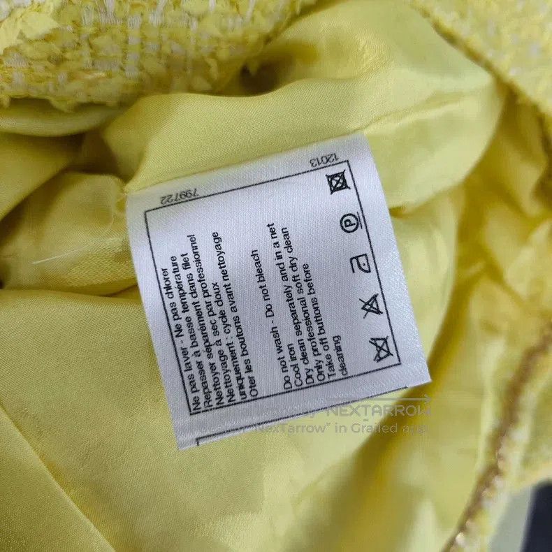 Chanel Chanel Tweed short coat Size XS / US 0-2 / IT 36-38 - 6 Thumbnail