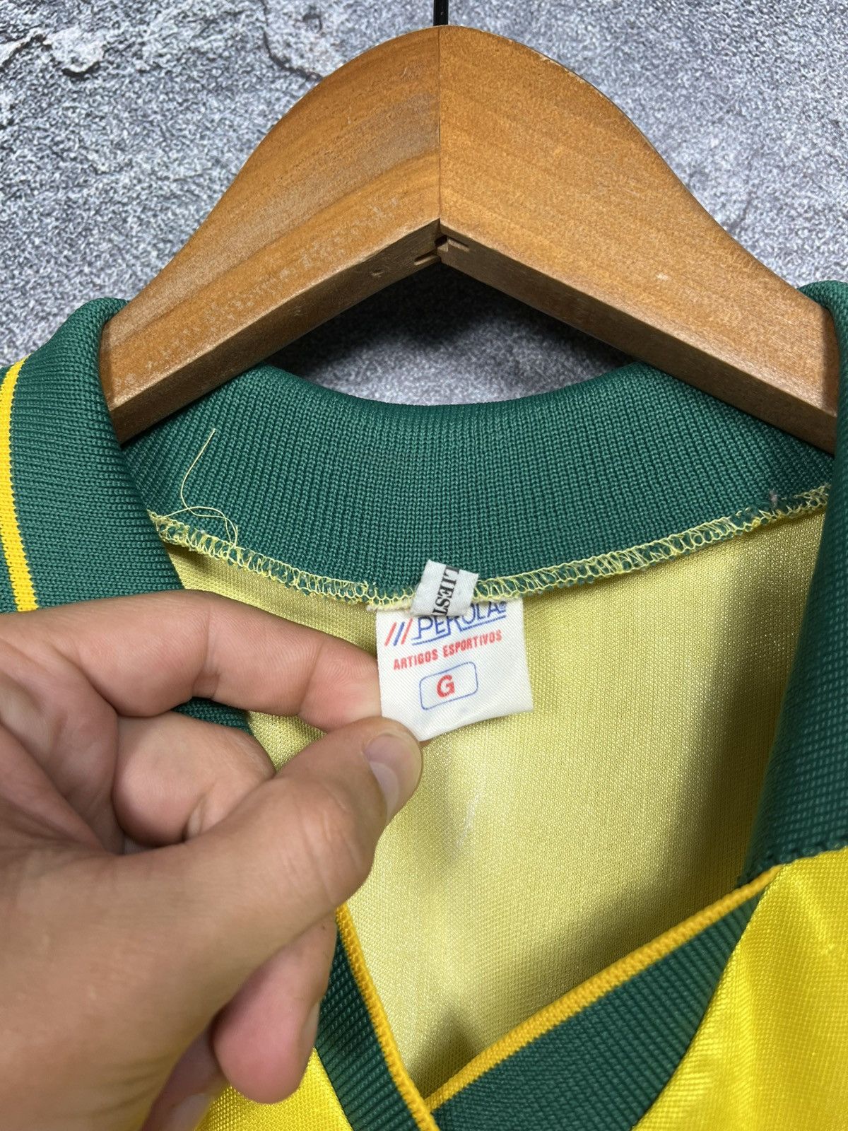 Vintage Vintage 90s Perola Brazil #11 Jersey T-shirt Size US L / EU 52-54 / 3 - 9 Thumbnail