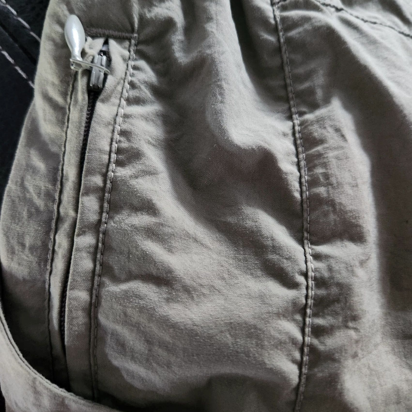 Vintage REI Cargo Shorts Mens Large Green Nylon Belted Hiking Outdoors Fishing Cargo Pocket Quick Dry UV Protection Breathable Lightweight Easy Care Size US 33 - 5 Thumbnail