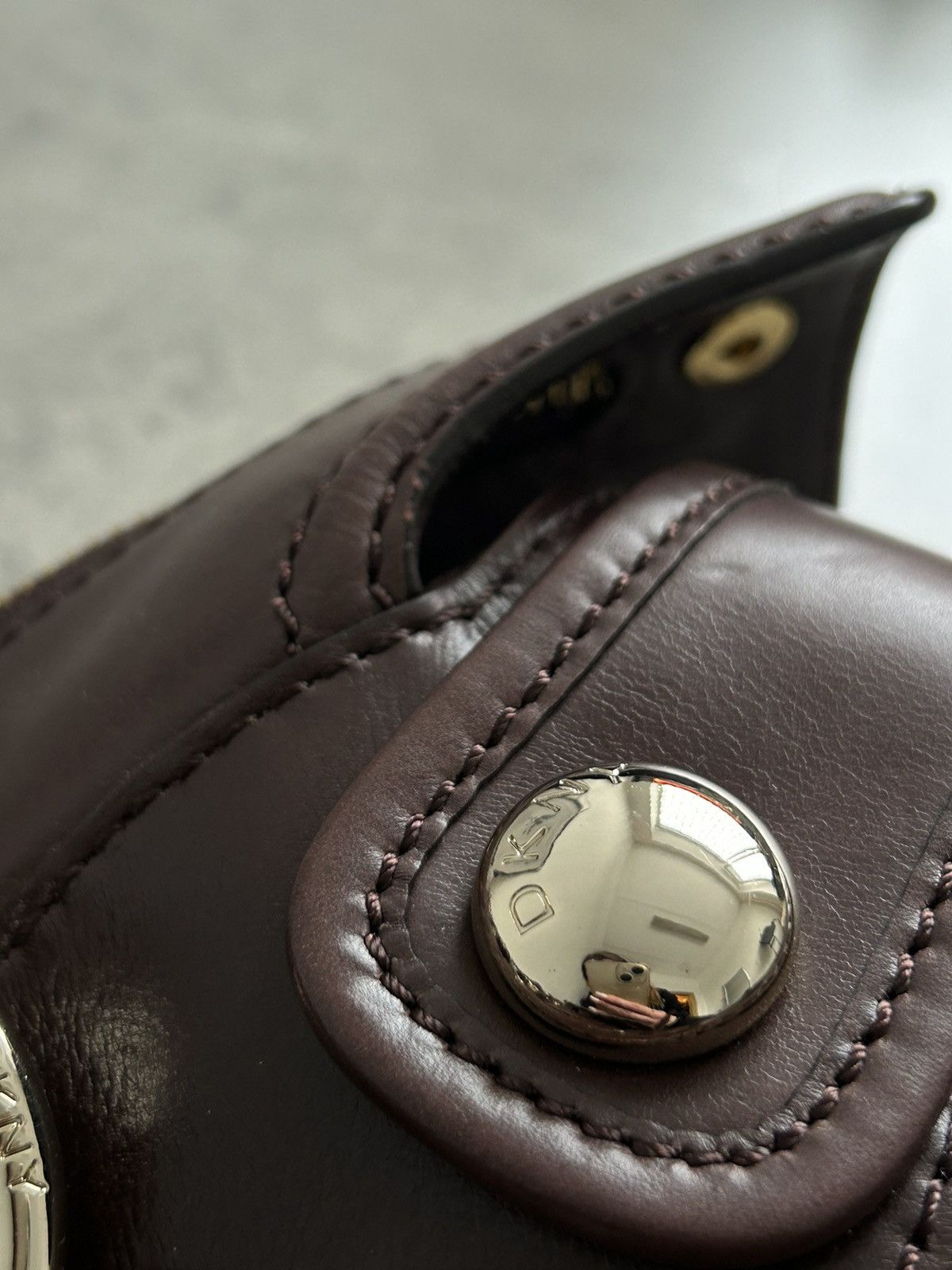 DKNY DKNY Vintage Leather Bag Y2K Size ONE SIZE - 4 Thumbnail