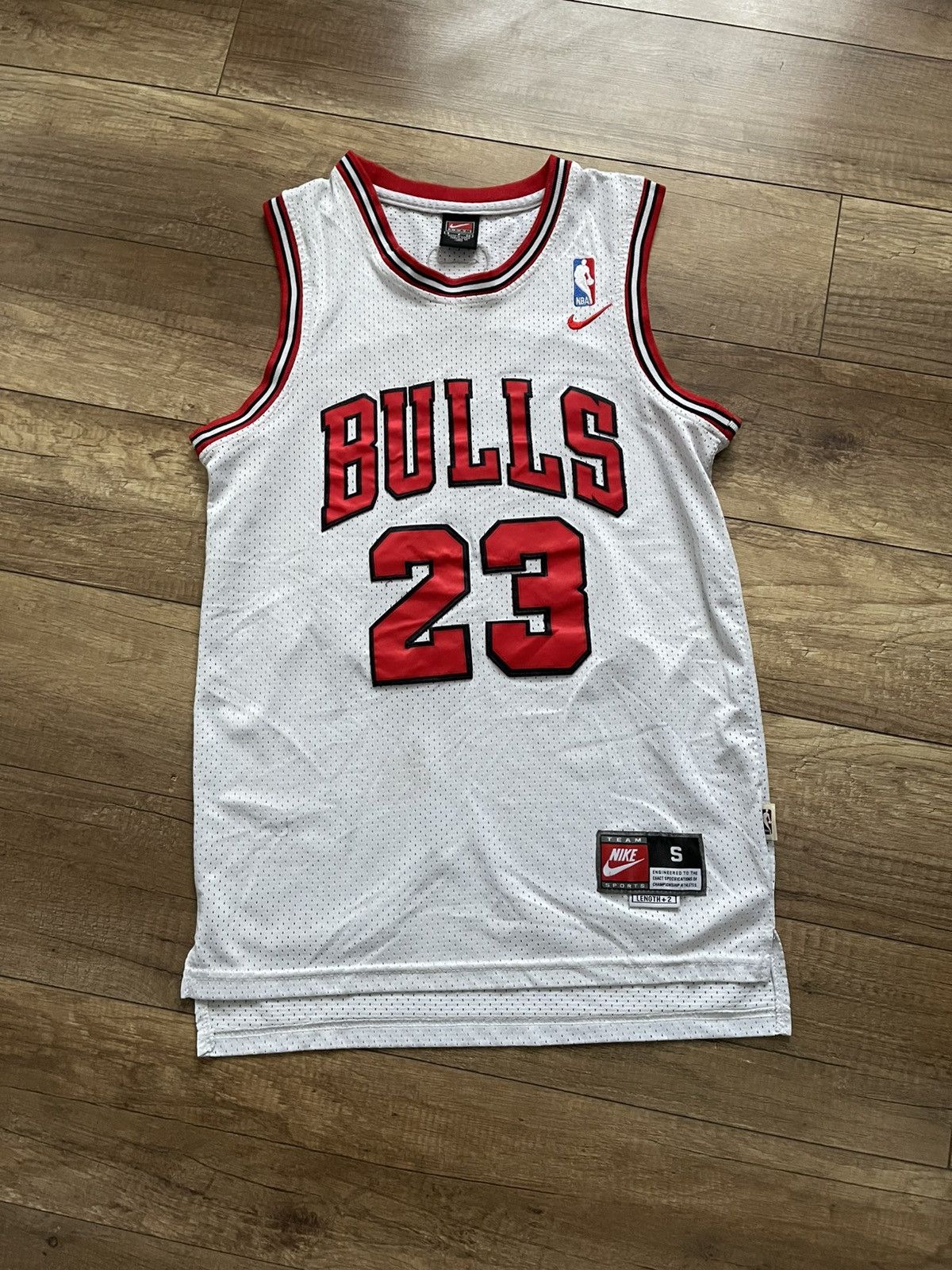 Nike Nike Chicago Bulls Jordan Vintage NBA Jersey Bootleg Size US S / EU 44-46 / 1 - 2 Thumbnail