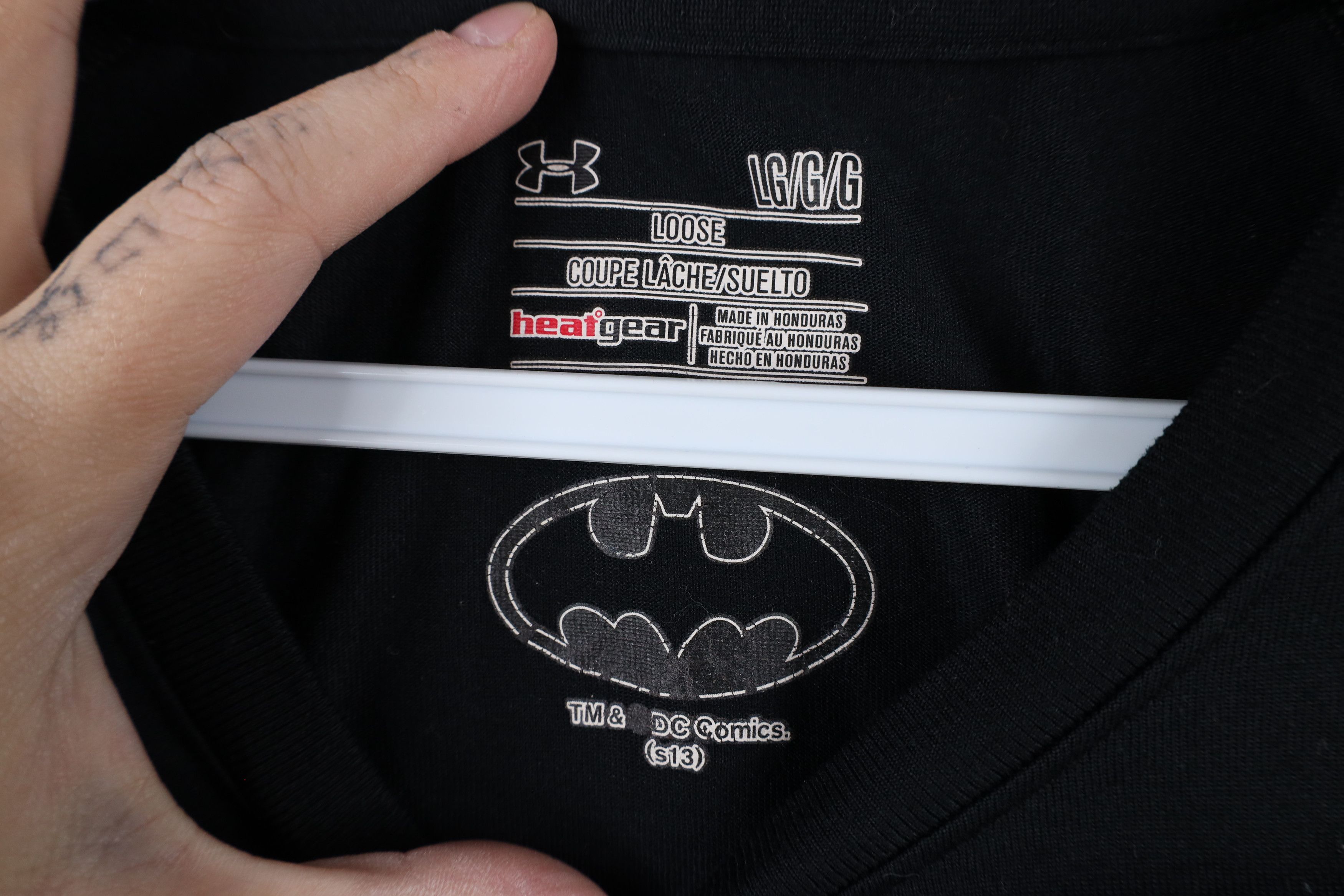 Under Armour × Vintage Under Armour Loose Batman Superhero Gym Training T-Shirt Size US L / EU 52-54 / 3 - 6 Thumbnail